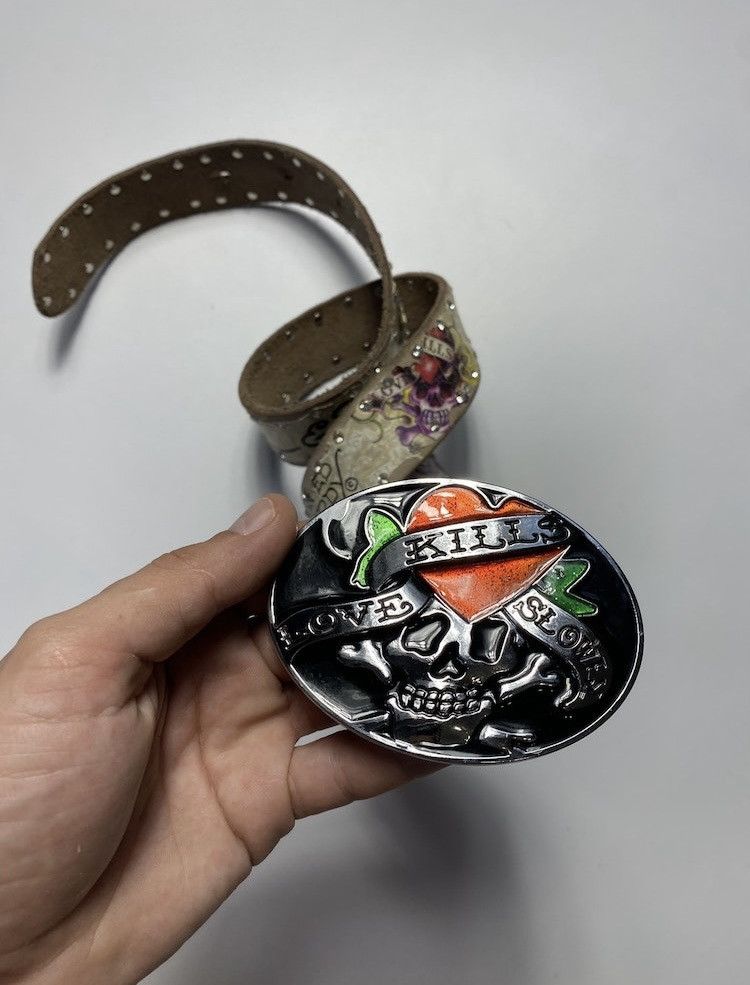 Ed Hardy Vintage Ed Hardy distressed faded leather belt with logo Size ONE SIZE - 2 Thumbnail