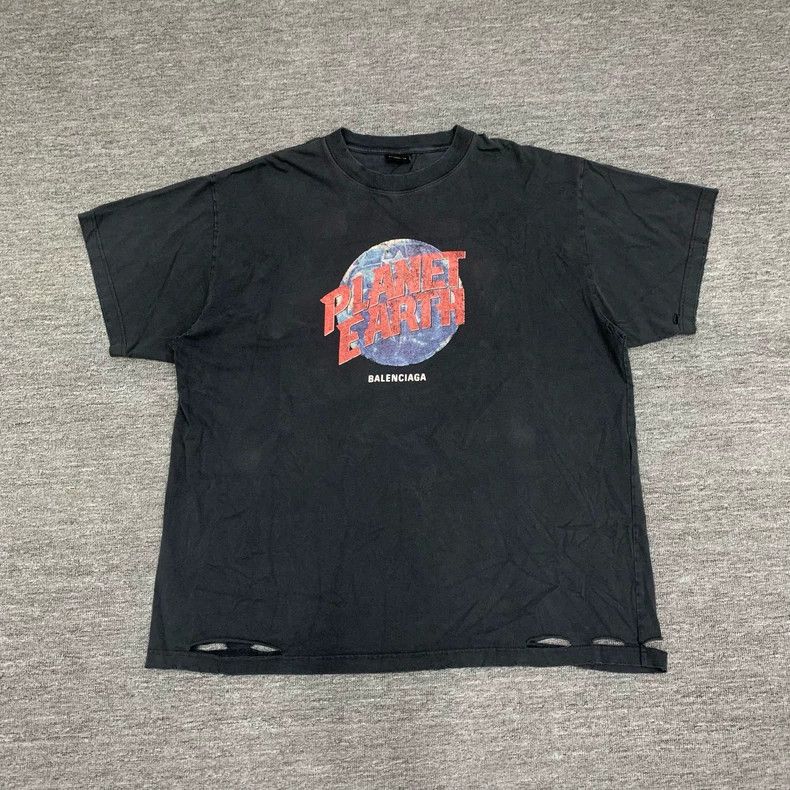 Balenciaga Balenciaga Black Washed Destroyed Earth Short Sleeve Size US XL / EU 56 / 4 - 1 Thumbnail
