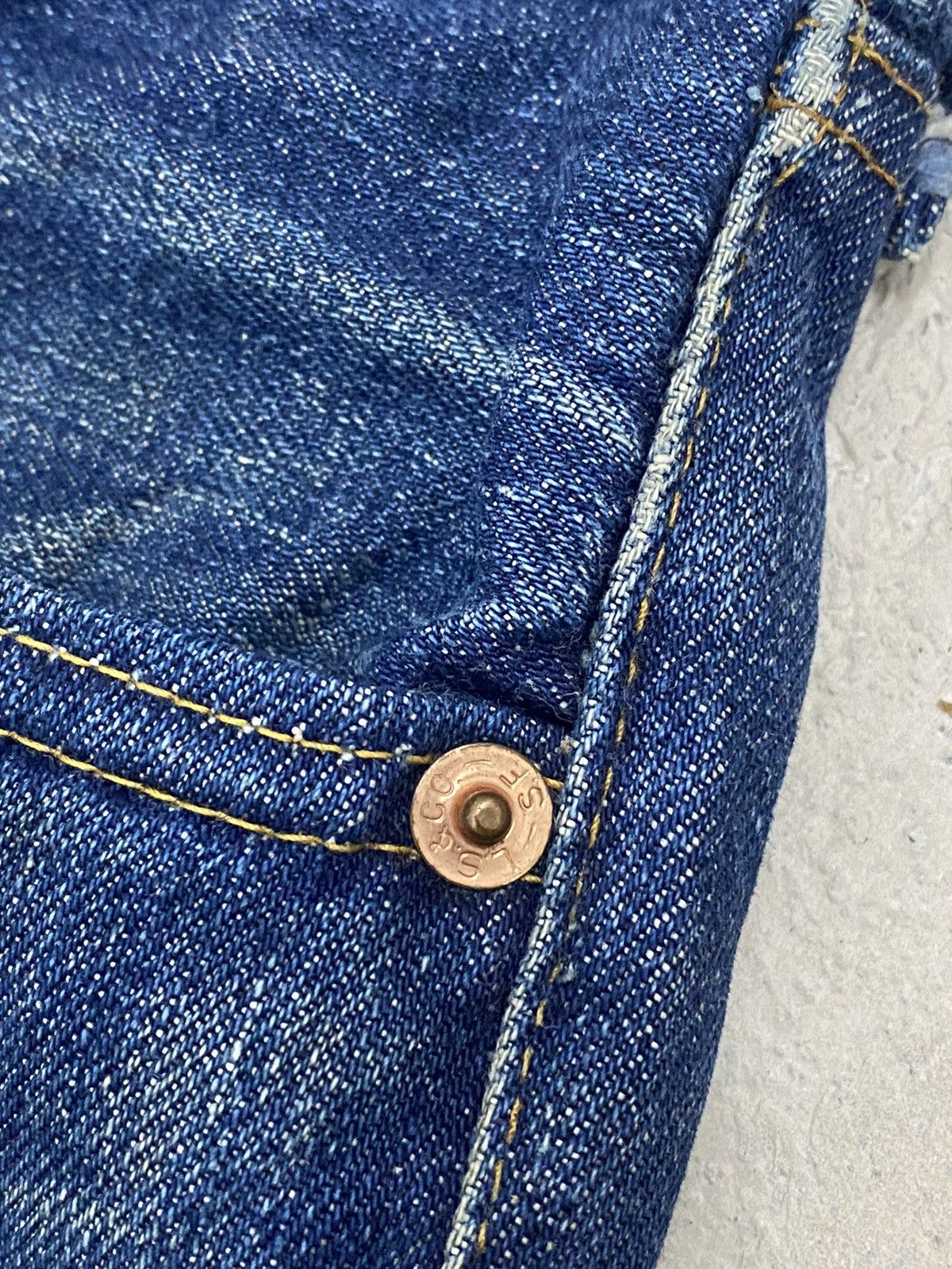Levi's Vintage 80s Levis 505 Button 8 Zipper Talon Dirty Distress Size US 29 - 5 Thumbnail