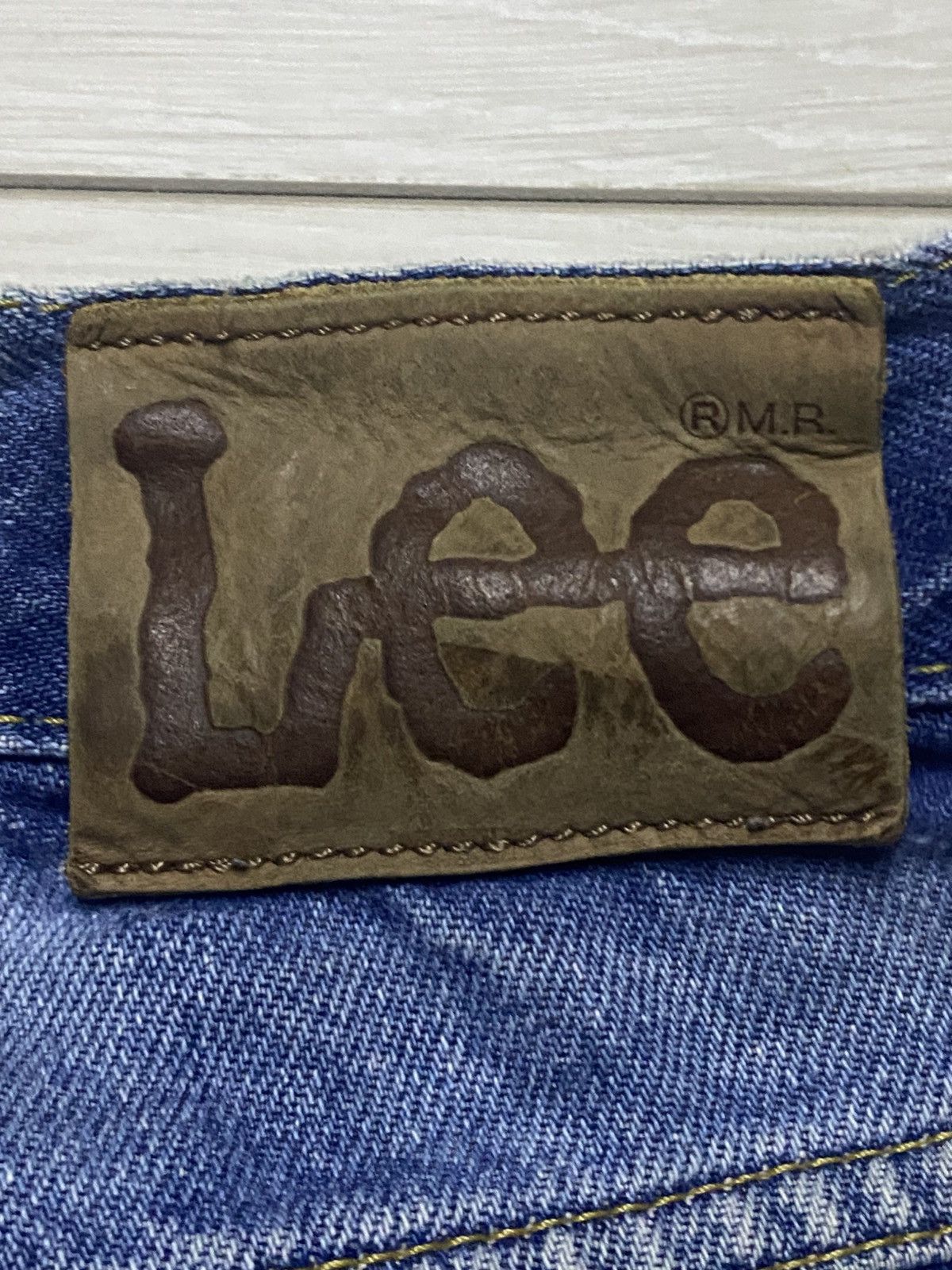 Lee Vintage Lee Faded Wash Repaired Loose Jeans Size US 31 - 13 Thumbnail