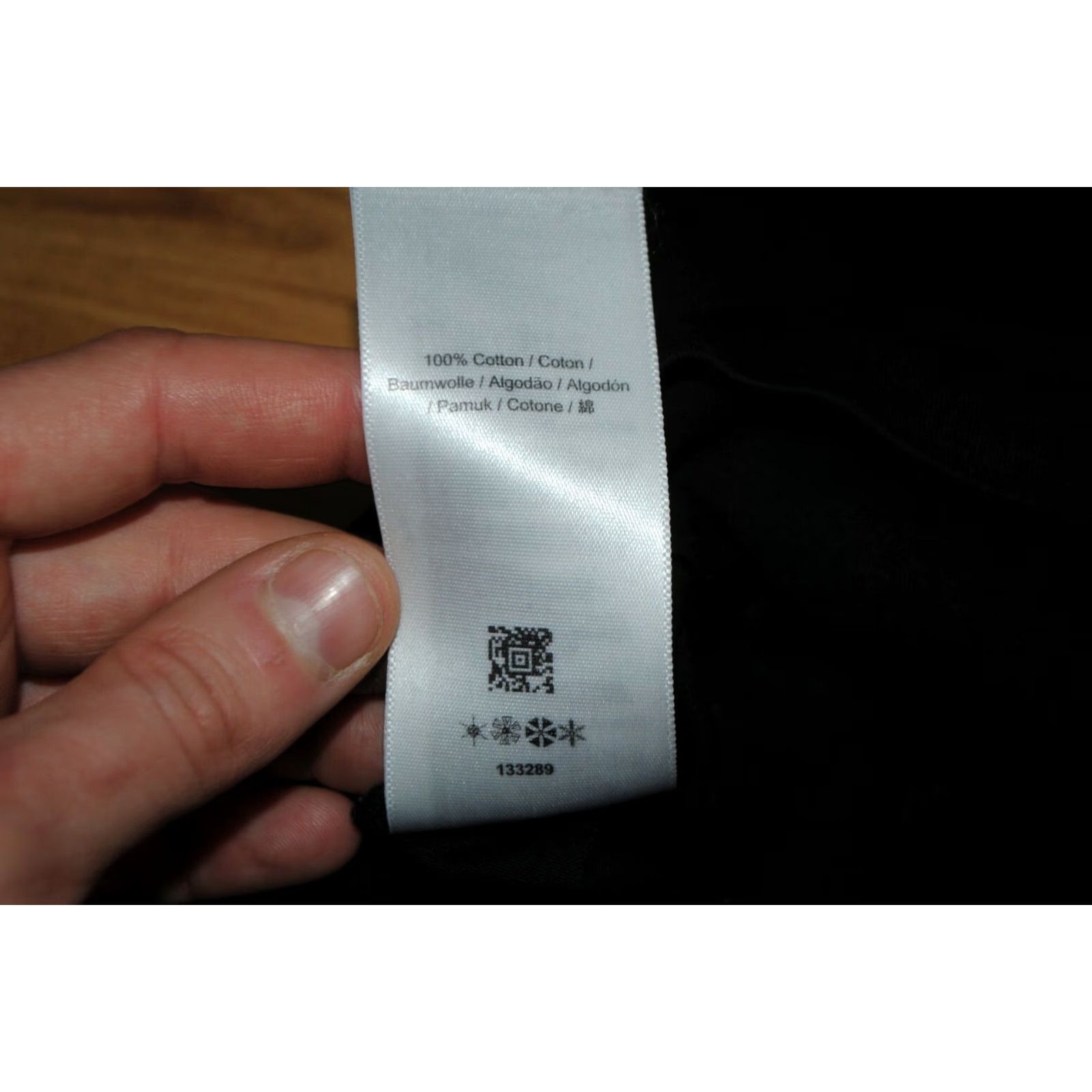 Fred Perry WOMENS FRED PERRY SHORT SLEEVE T-SHIRT BLACK COLOR BIG LOGO SIZE UK 8 ORIGINAL Size M / US 6-8 / IT 42-44 - 5 Thumbnail