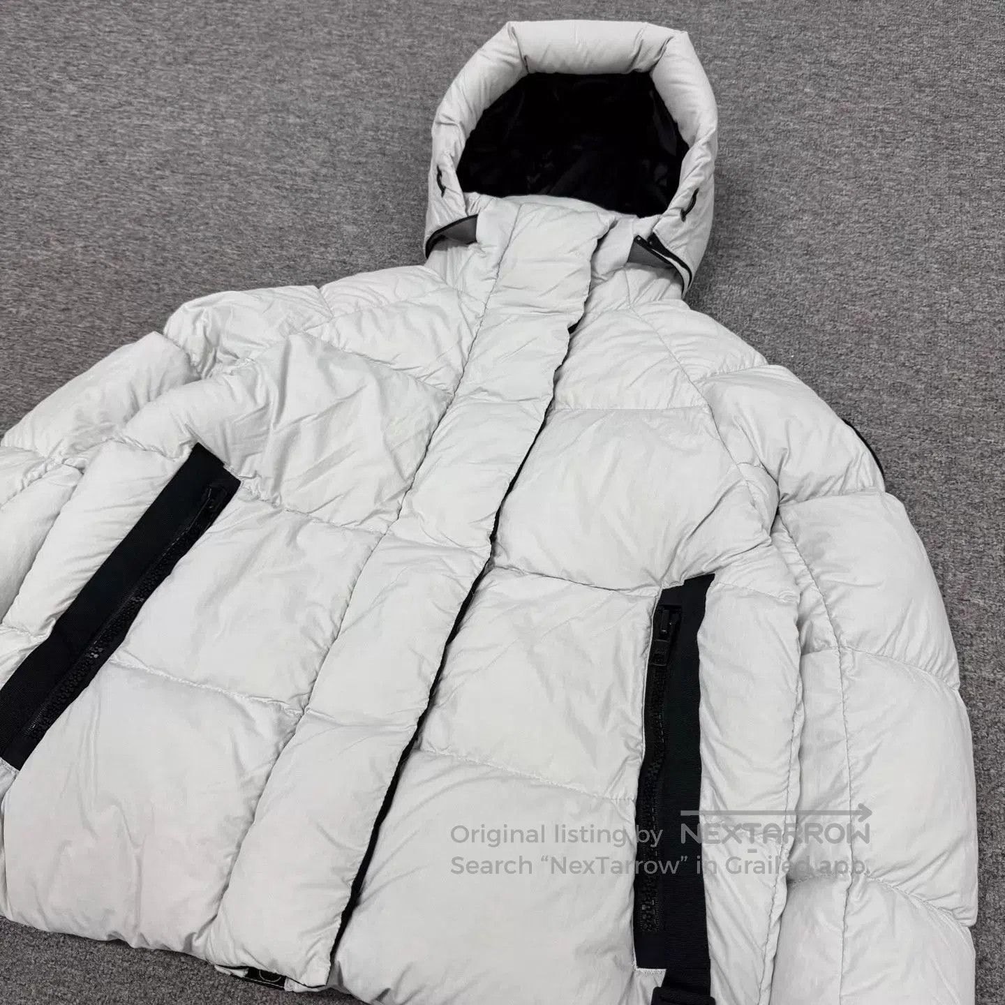Canada Goose Gray Puffer Jacket with Hood Size S. Size US S / EU 44-46 / 1 - 3 Thumbnail