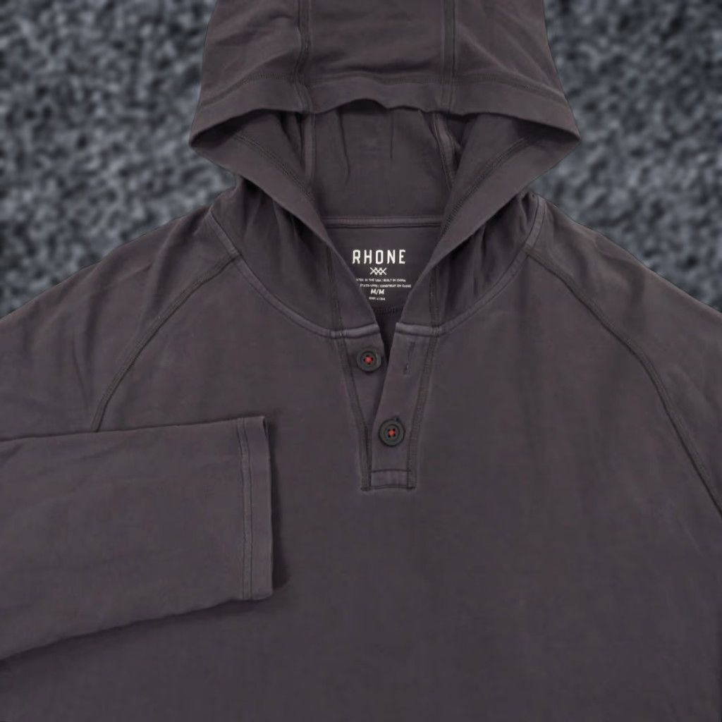 Rhone Rhone Hoodie Mens Medium Faded Indigo Sun Dyed Long Sleeve Hooded Henley Shirt BYLT Navy/Blue Size US M / EU 48-50 / 2 - 1 Thumbnail