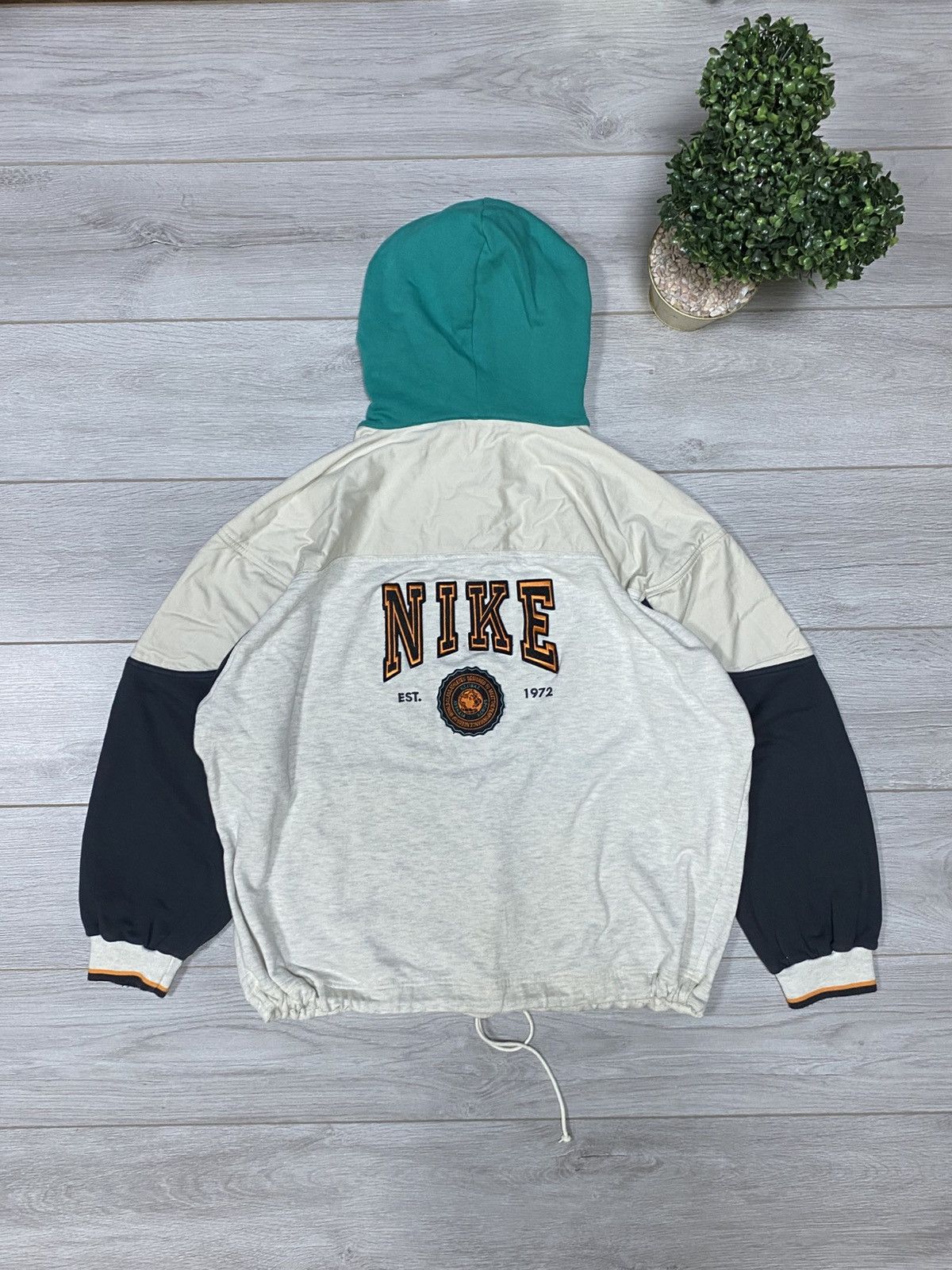 Nike RARE 80s vintage big logo spell out hoodie
