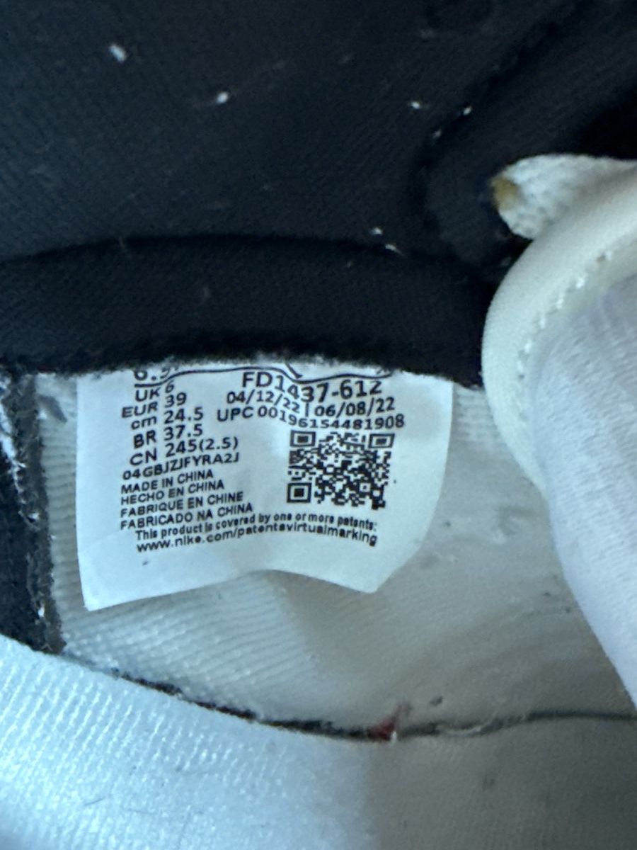 Jordan Brand Air Jordan 1 Retro High OG GS 'Chicago Lost & Found' Size US 6.5 / EU 39-40 - 7 Thumbnail