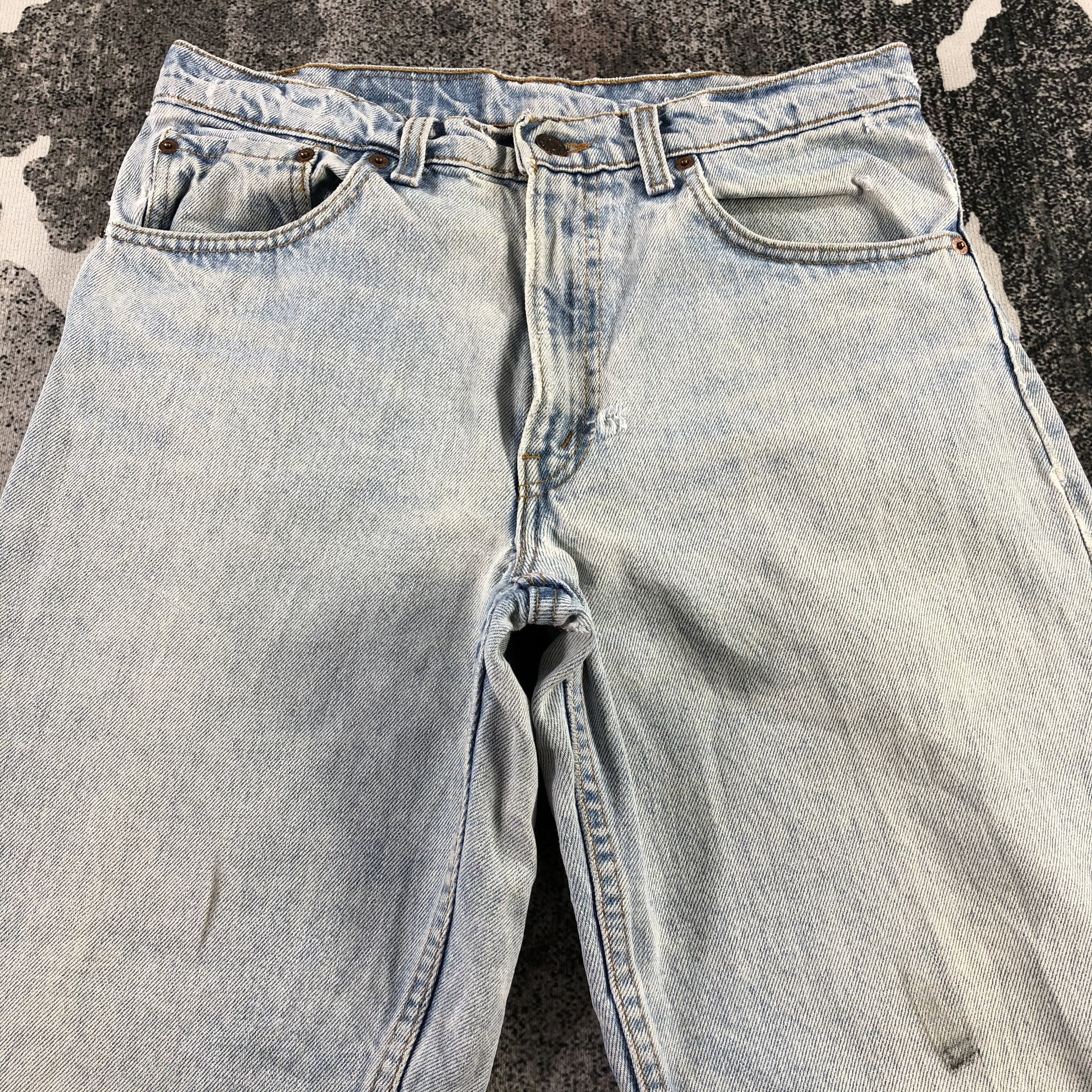 Levi's Vintage 90s Levi's 550 Jeans Lightwash Denim KJ1389 Size US 31 - 3 Thumbnail