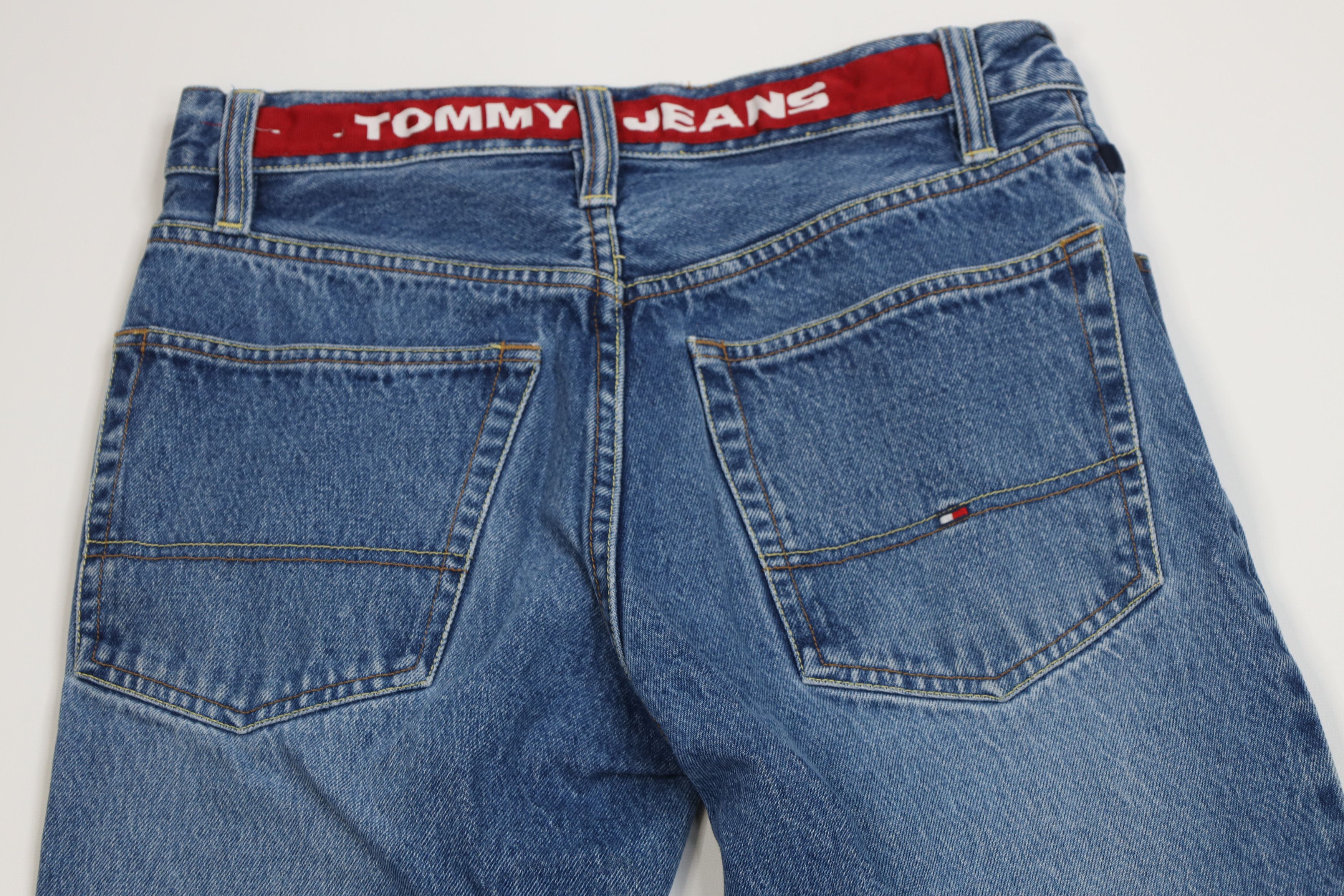Tommy Hilfiger Vintage Y2K 2002 Tommy Hilfiger Spell Out Straight Leg Jeans Size US 29 - 9 Thumbnail