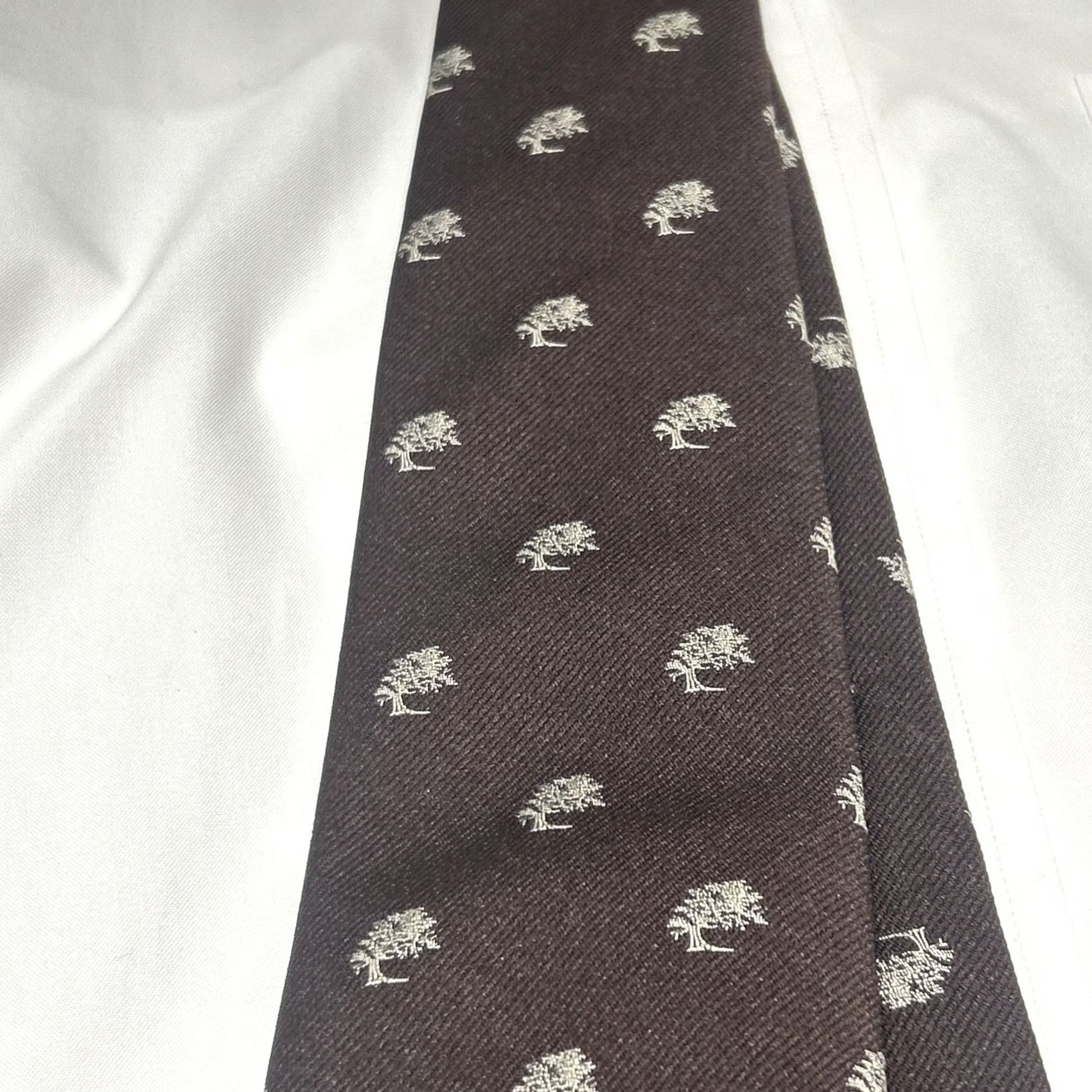 Robert Talbott VINTAGE Robert Talbott Tie Men Brown Pebble Beach 55” Silk Polyester Tree Pebbles Tan Tan Brown Men Size ONE SIZE - 3 Thumbnail