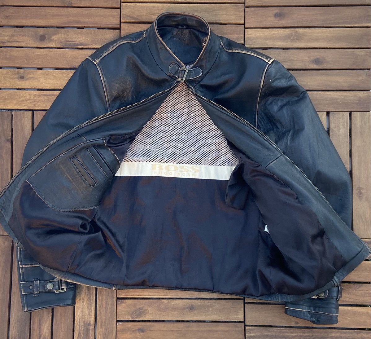 Hugo Boss 🟤Rare Vintage Hugo Boss Leather Jacket🟤 Size US S / EU 44-46 / 1 - 18 Thumbnail
