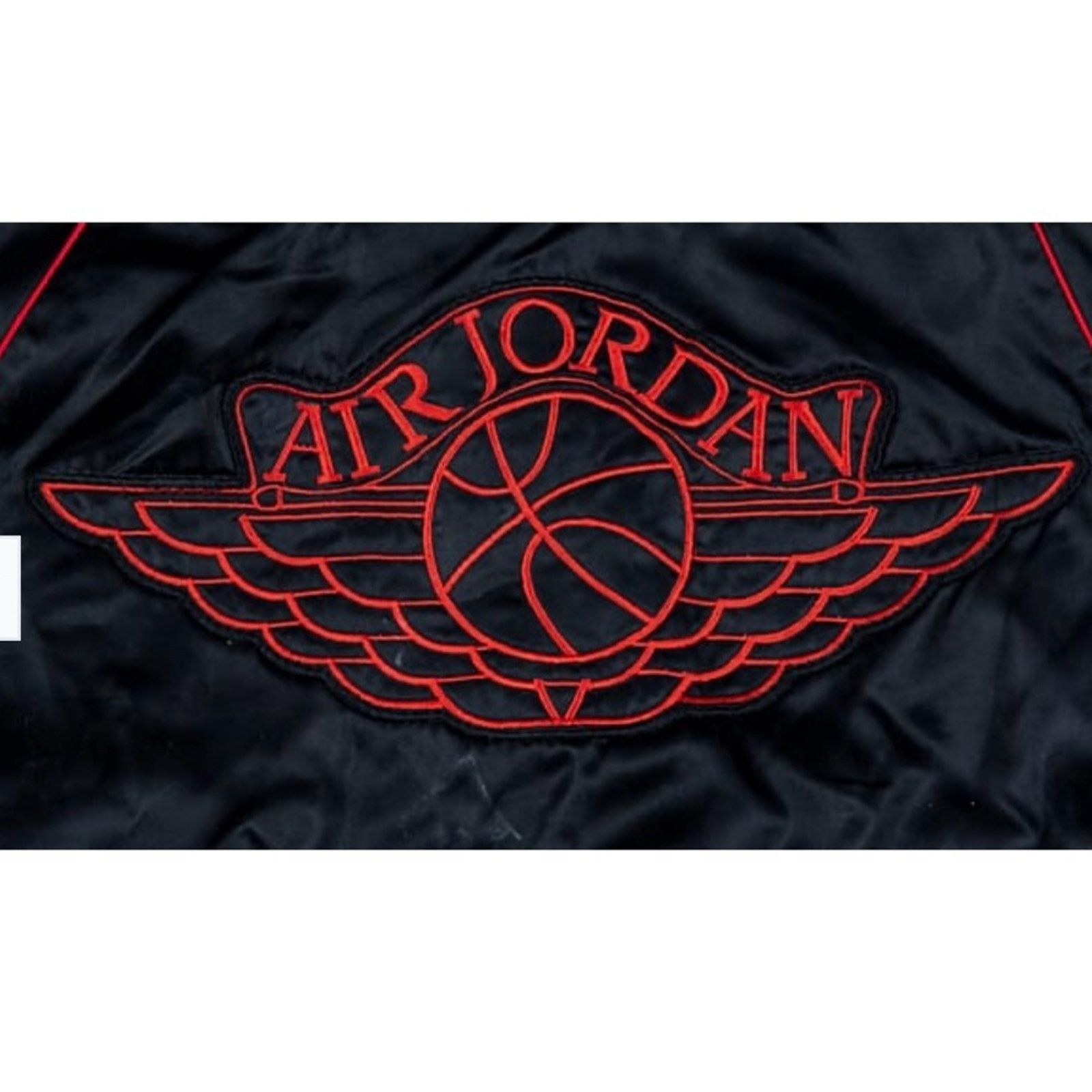 Jordan Brand Vintage 1985 Nike Air Jordan 1 Wings Satin Jacket Made USA Size US M / EU 48-50 / 2 - 5 Thumbnail