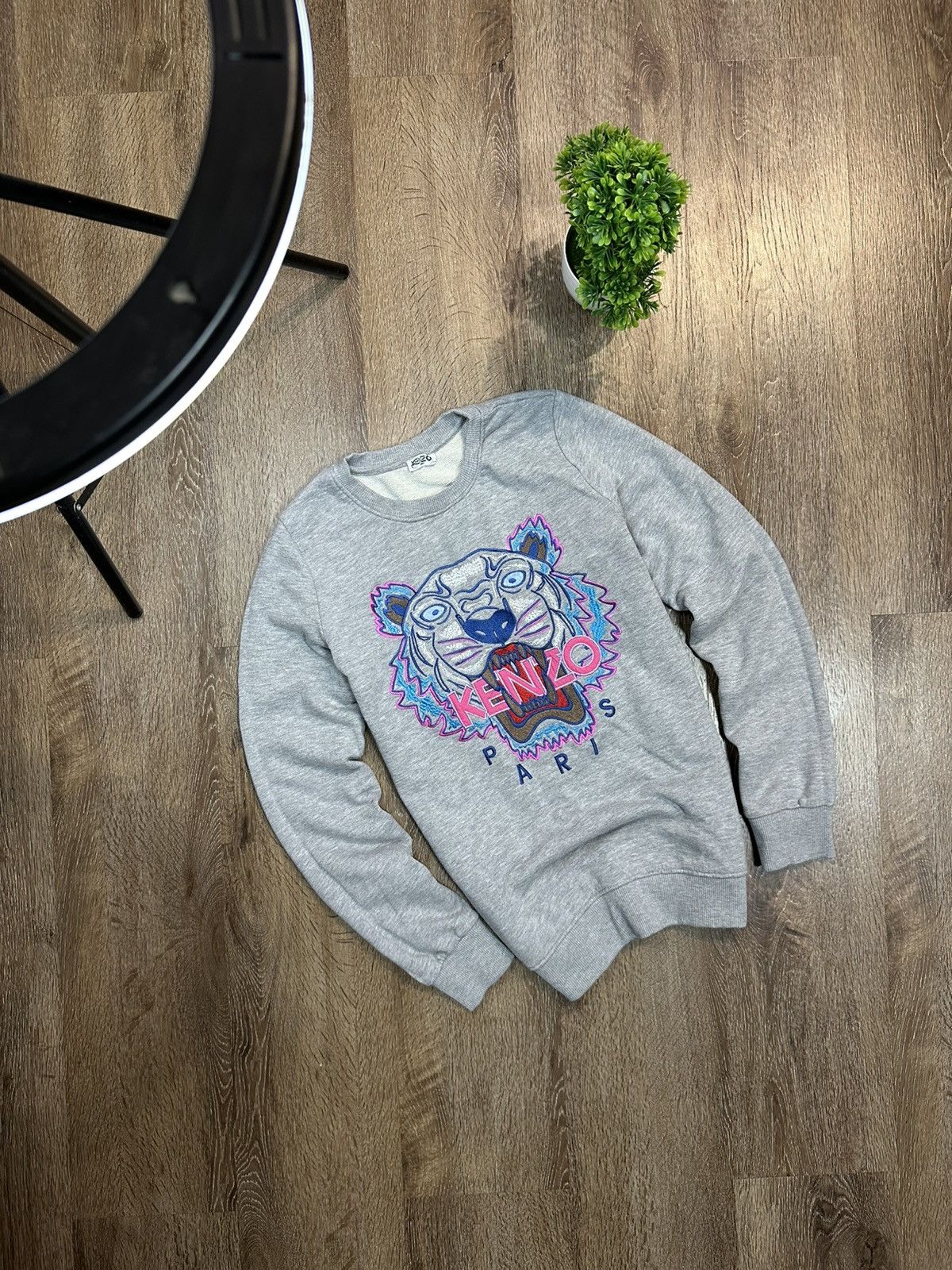 Kenzo Kenzo Paris Sweatshirt Big Plush Logo Streetwear Size US S / EU 44-46 / 1 - 1 Thumbnail