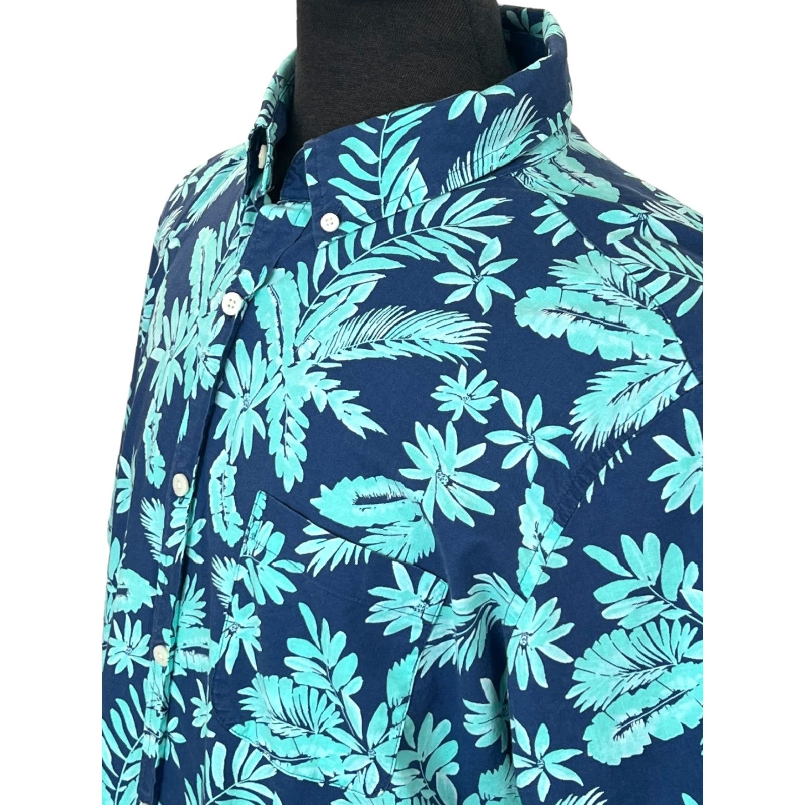 Vineyard Vines Vineyard Vines Murray Hawaiian Shirt Slim Fit Mens Large Blue Floral Tropical Slimming Shirt Button-Up Short Sleeve Size US L / EU 52-54 / 3 - 4 Thumbnail