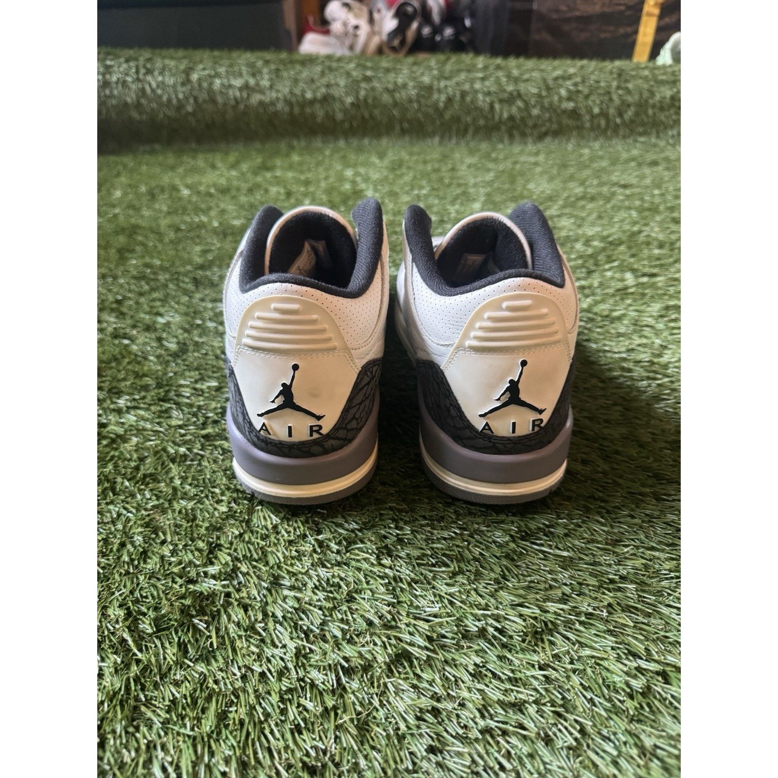 Jordan Brand Air Jordan 3 Retro Cement Grey Size 8 Men’s Size US 8 / EU 41 - 3 Thumbnail