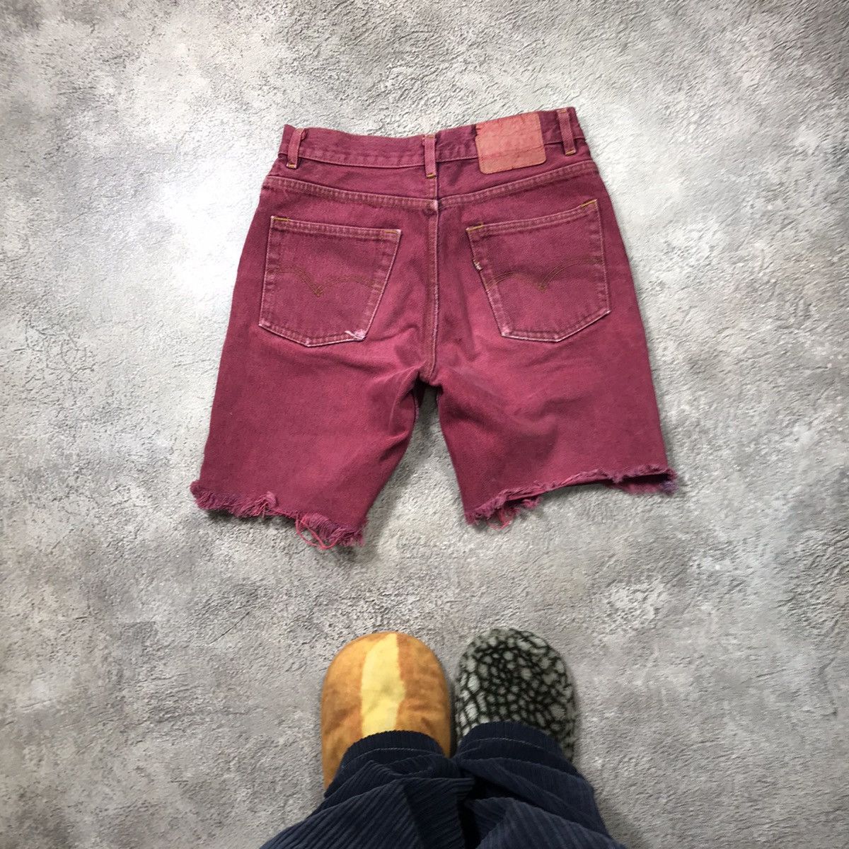 Vintage Vintage Levis Thrashed Denim Shorts Y2K Grunge Streetwear 28 Size US 28 / EU 44 - 2 Thumbnail