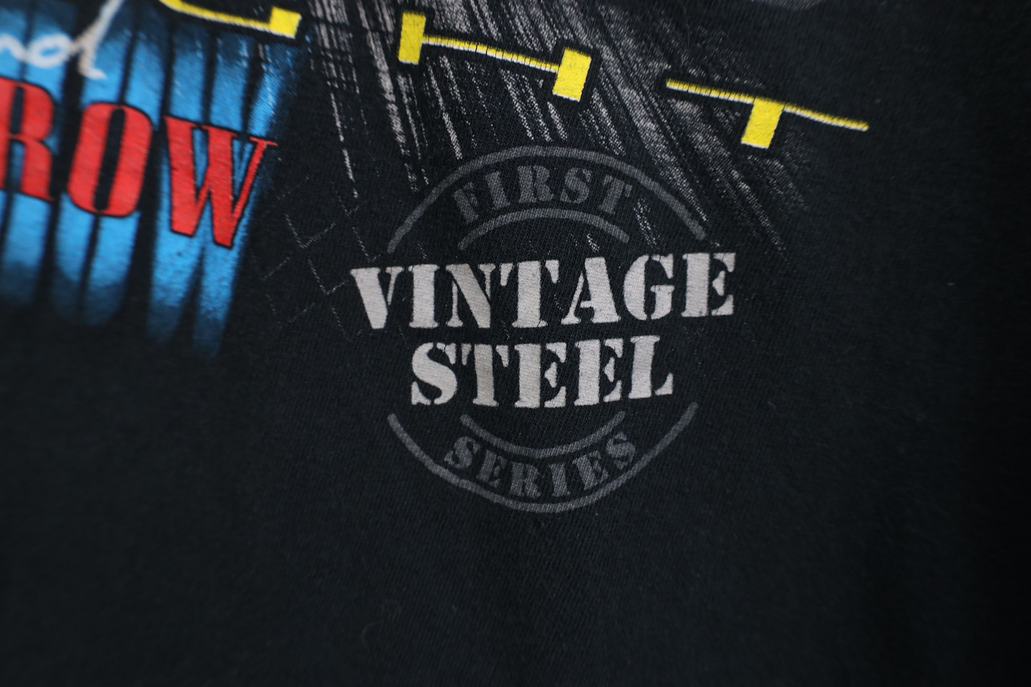 Vintage Vintage Snap On Tools Spell Fire Flames Car Racing T-Shirt Size US XL / EU 56 / 4 - 12 Thumbnail