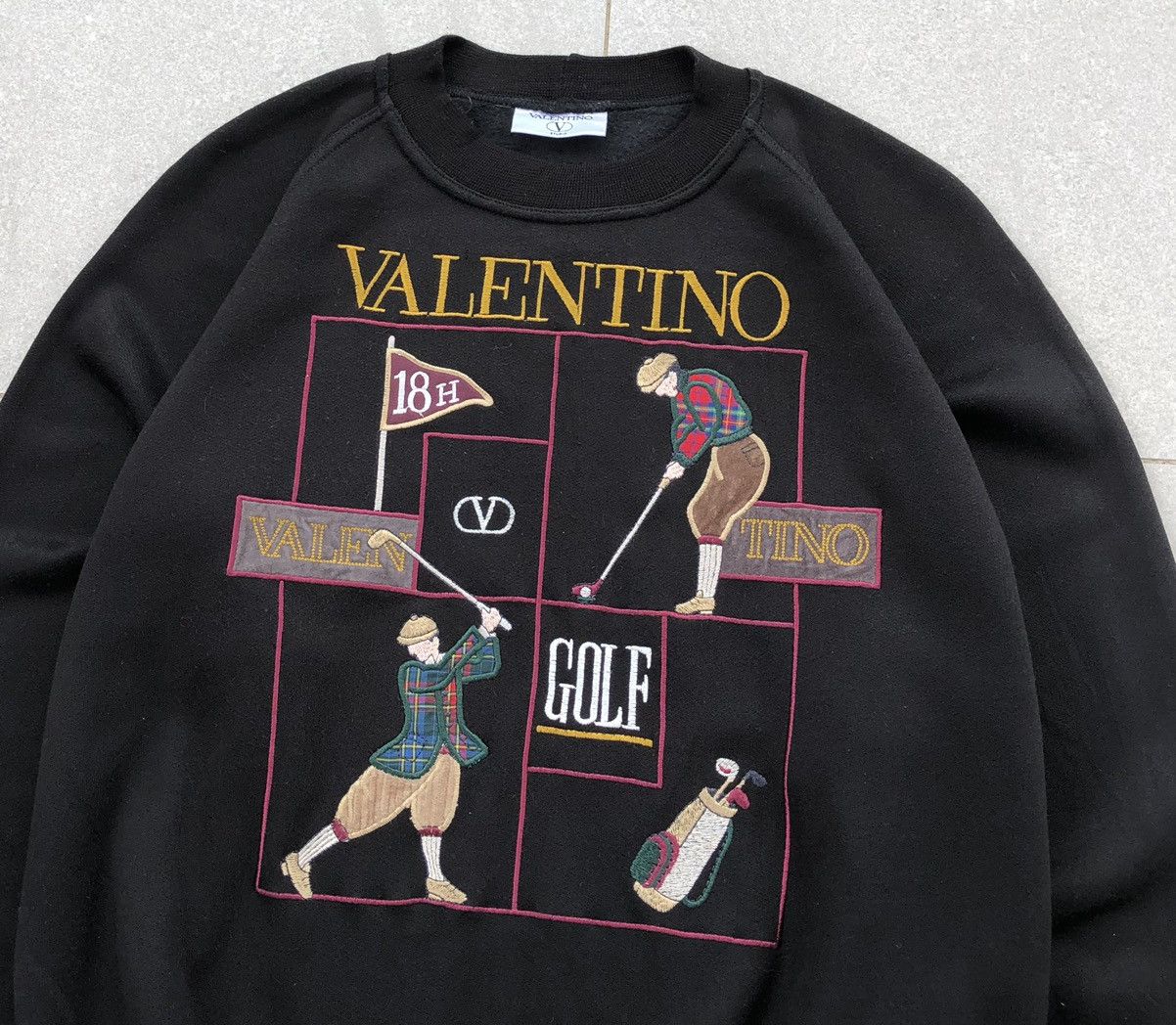 Valentino Vintage Valentino Golf Embroidery Logo Crewneck Sweatshirt Size US M / EU 48-50 / 2 - 2 Thumbnail