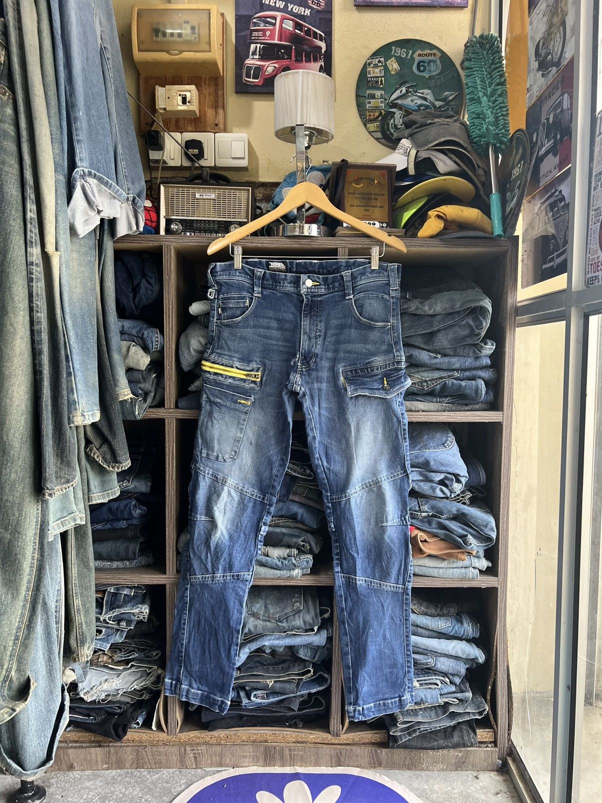 Japanese Brand 🔥Toraichi Skinny Cargo Distressed Denim Size US 34 / EU 50 - 1 Thumbnail
