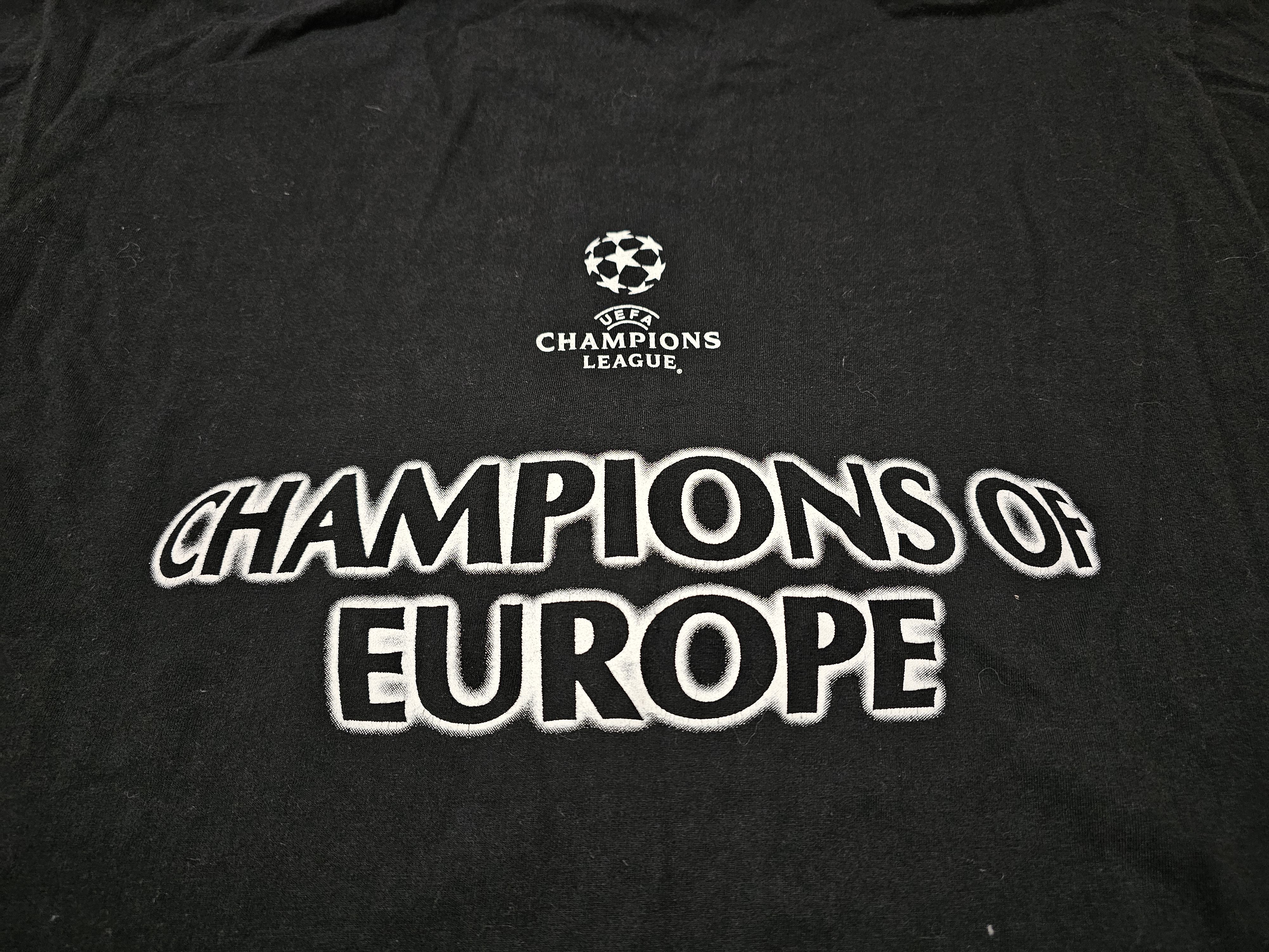 Umbro MANCHESTER UNITED 1999 VINTAGE ULC CHAMPION FOOTBALL SOCCER Size US M / EU 48-50 / 2 - 4 Thumbnail