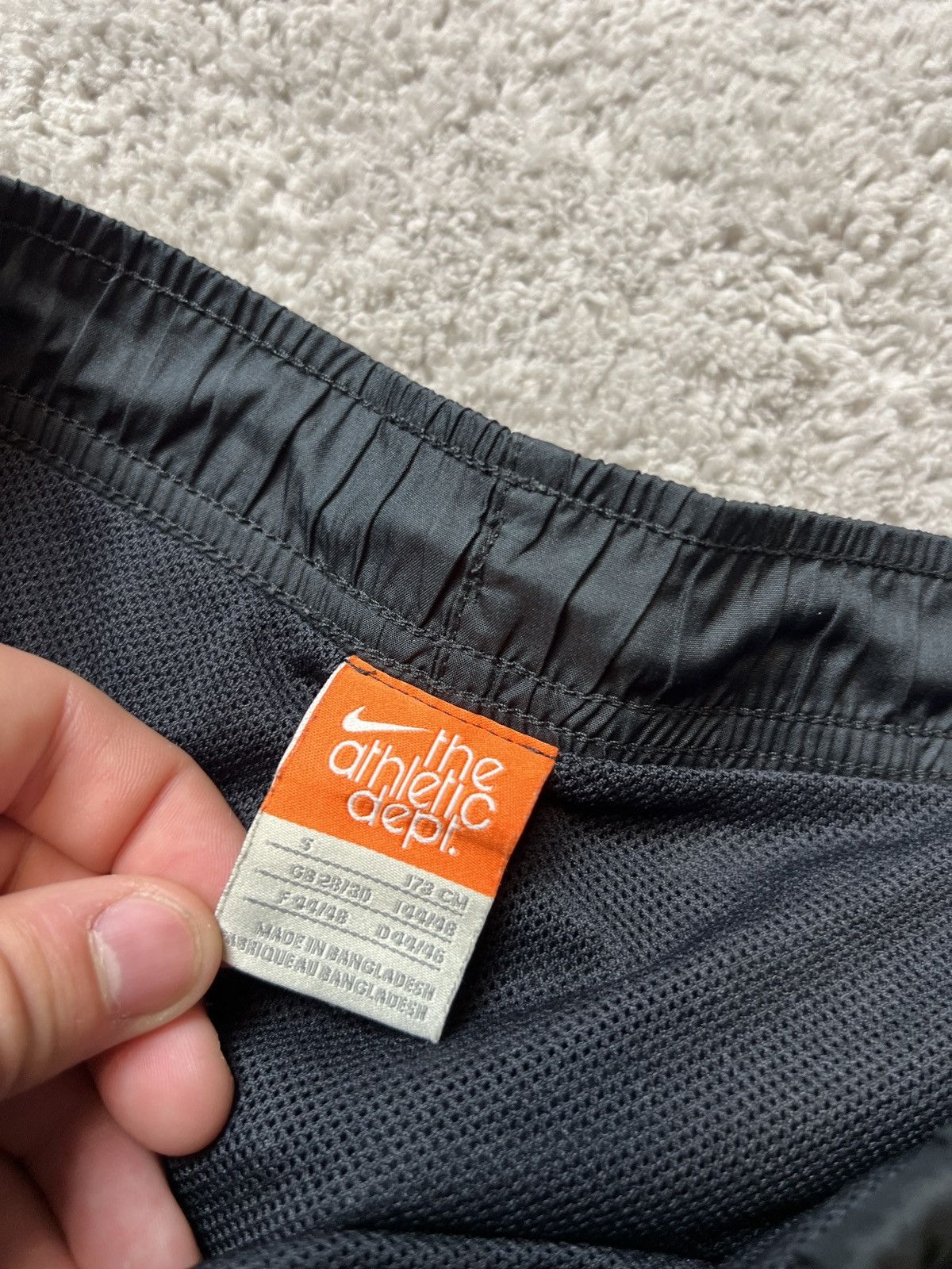 Nike × Vintage Vintage Nike Black Swoosh Y2K Graphic Shorts Size US 32 / EU 48 - 6 Thumbnail