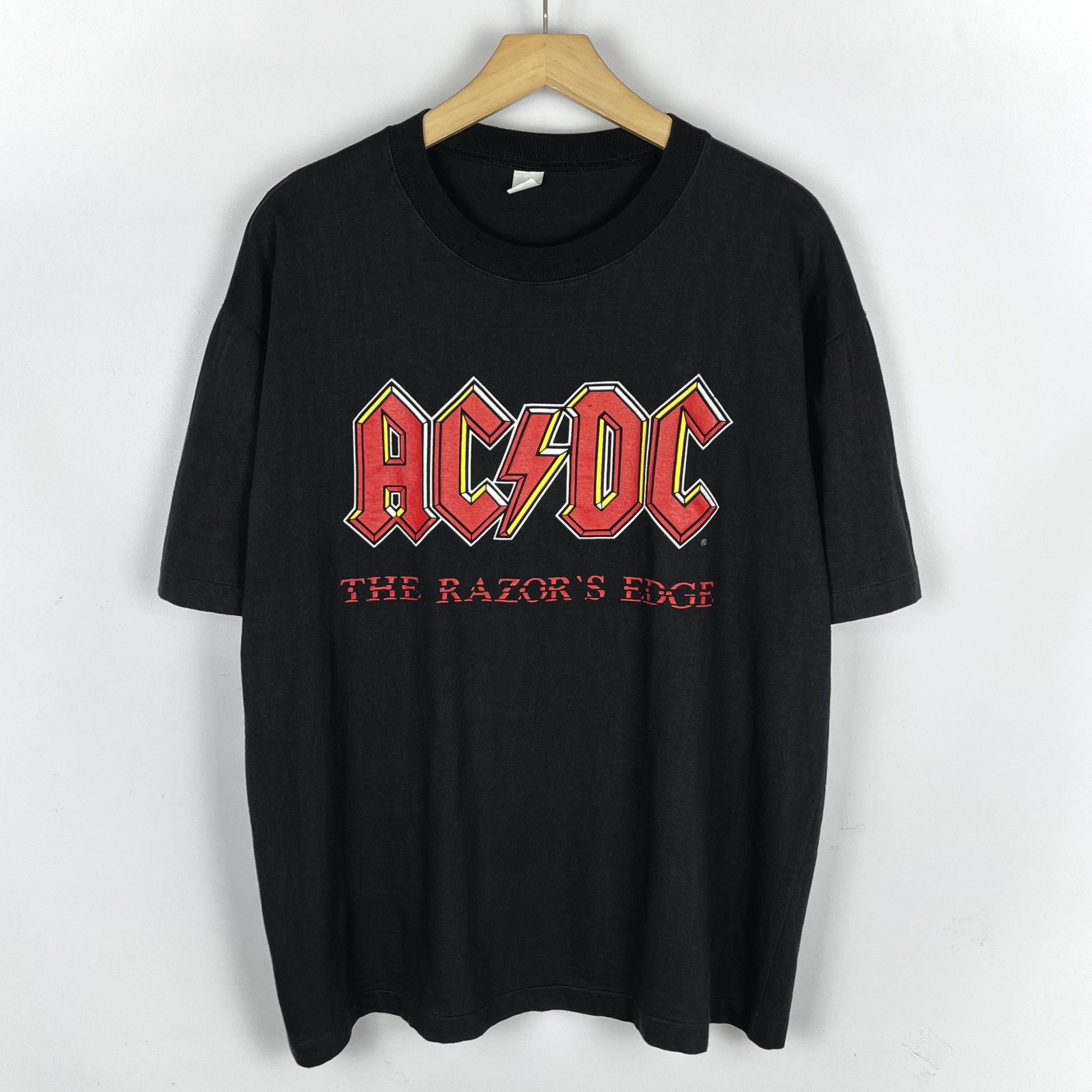 Band Tees Vintage AC/DC The Razors Edge Rare Rock Band T Shirt 1990’s Size US L / EU 52-54 / 3 - 1 Thumbnail