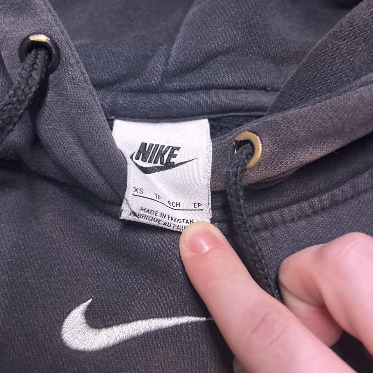 Nike Y2K streetwear center swoosh nike hoodie in black Size US XS / EU 42 / 0 - 5 Thumbnail