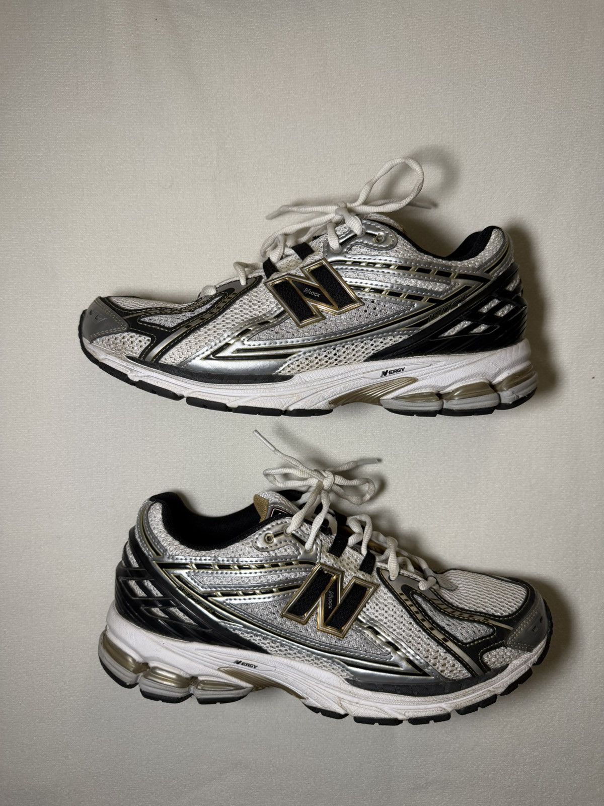 New Balance 1906R White Metallic Gold