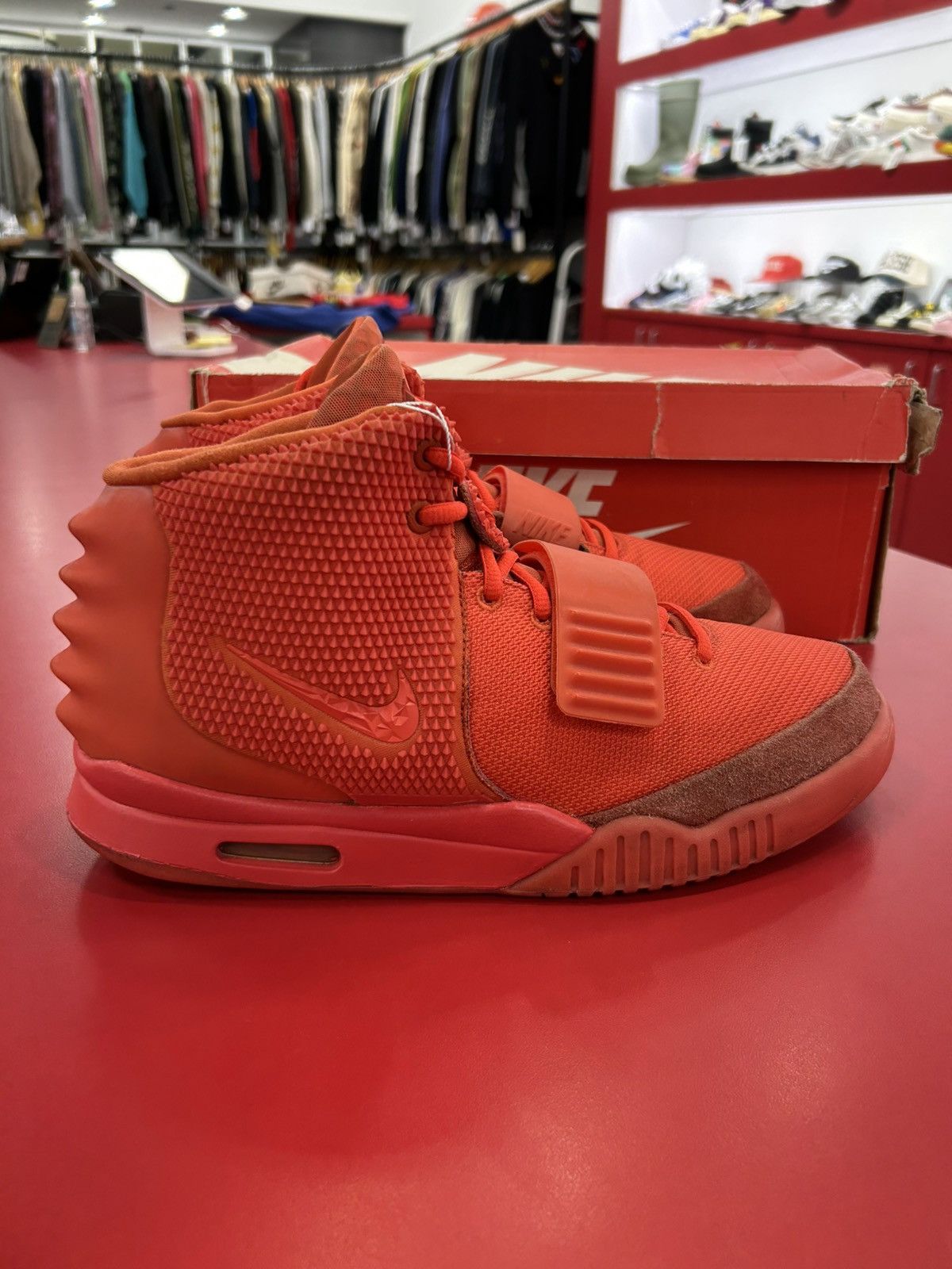 Nike Nike Air Yeezy 2 Red October Size 12 Size US 12 / EU 45 - 4 Thumbnail