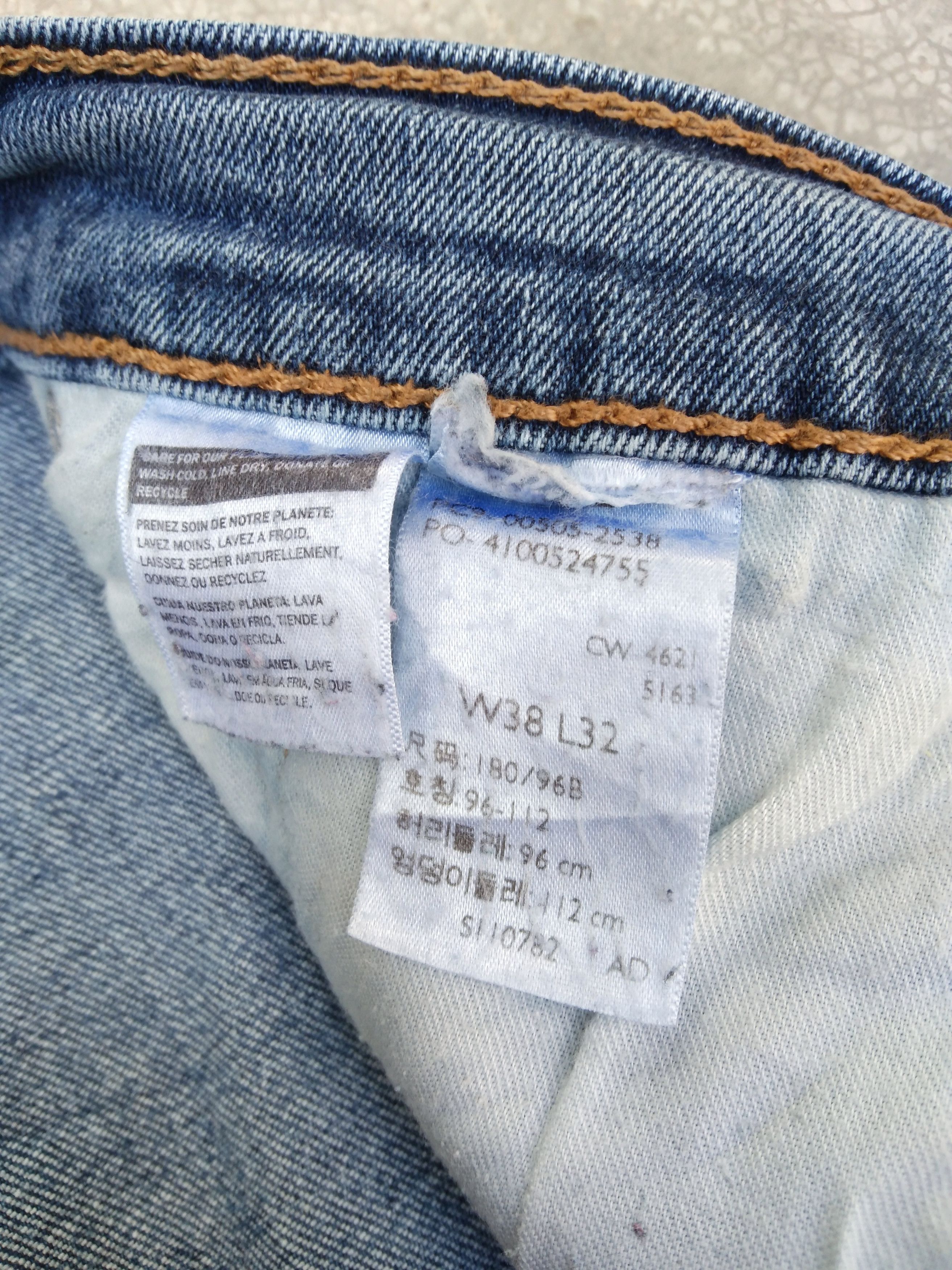 Levi's Vintage Levi's Jeans 505 Faded Blue Distressed Denim 38x32 Size US 38 / EU 54 - 8 Thumbnail