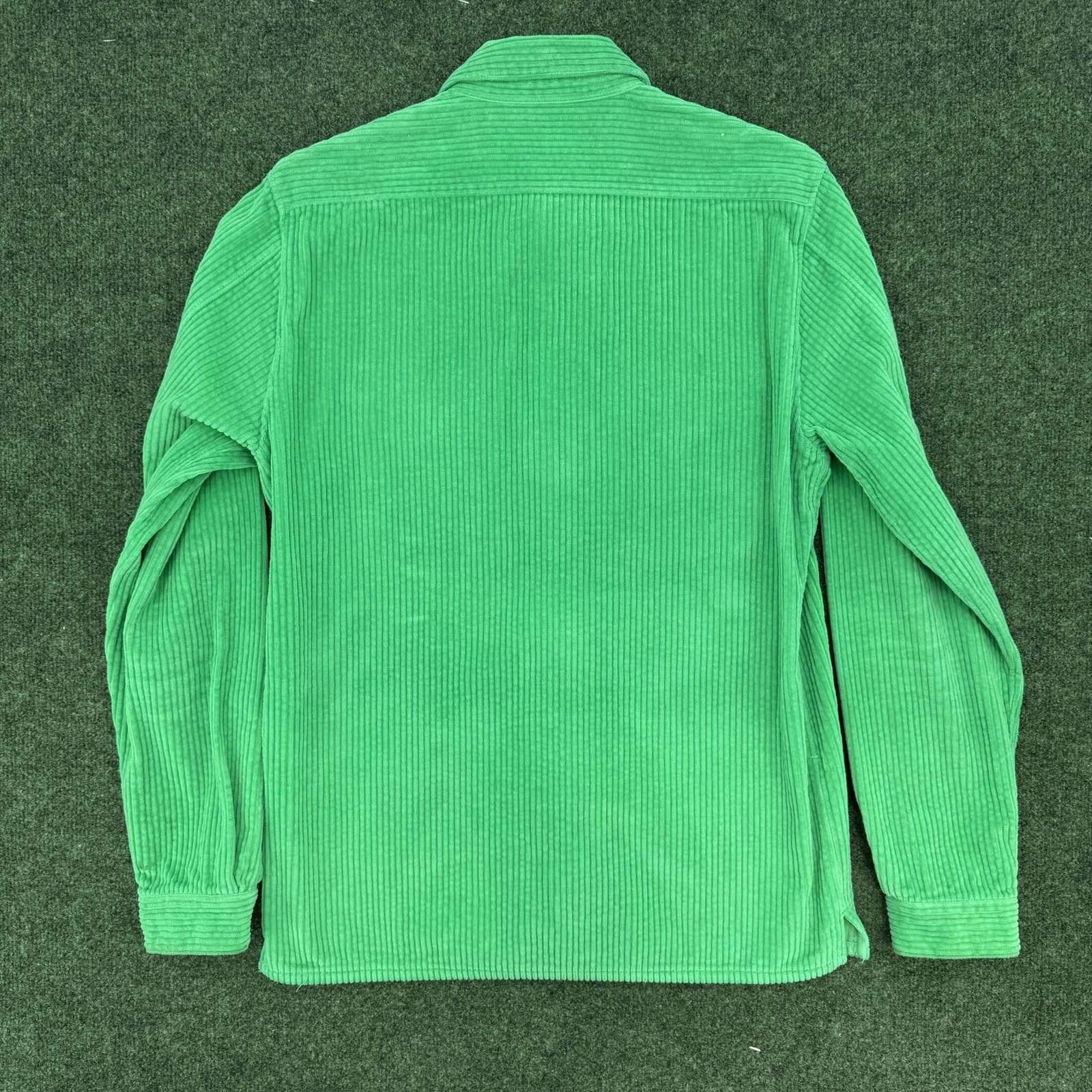 Stone Island Stone Island Micro Green Corduroy Button Up Size US S / EU 44-46 / 1 - 11 Thumbnail