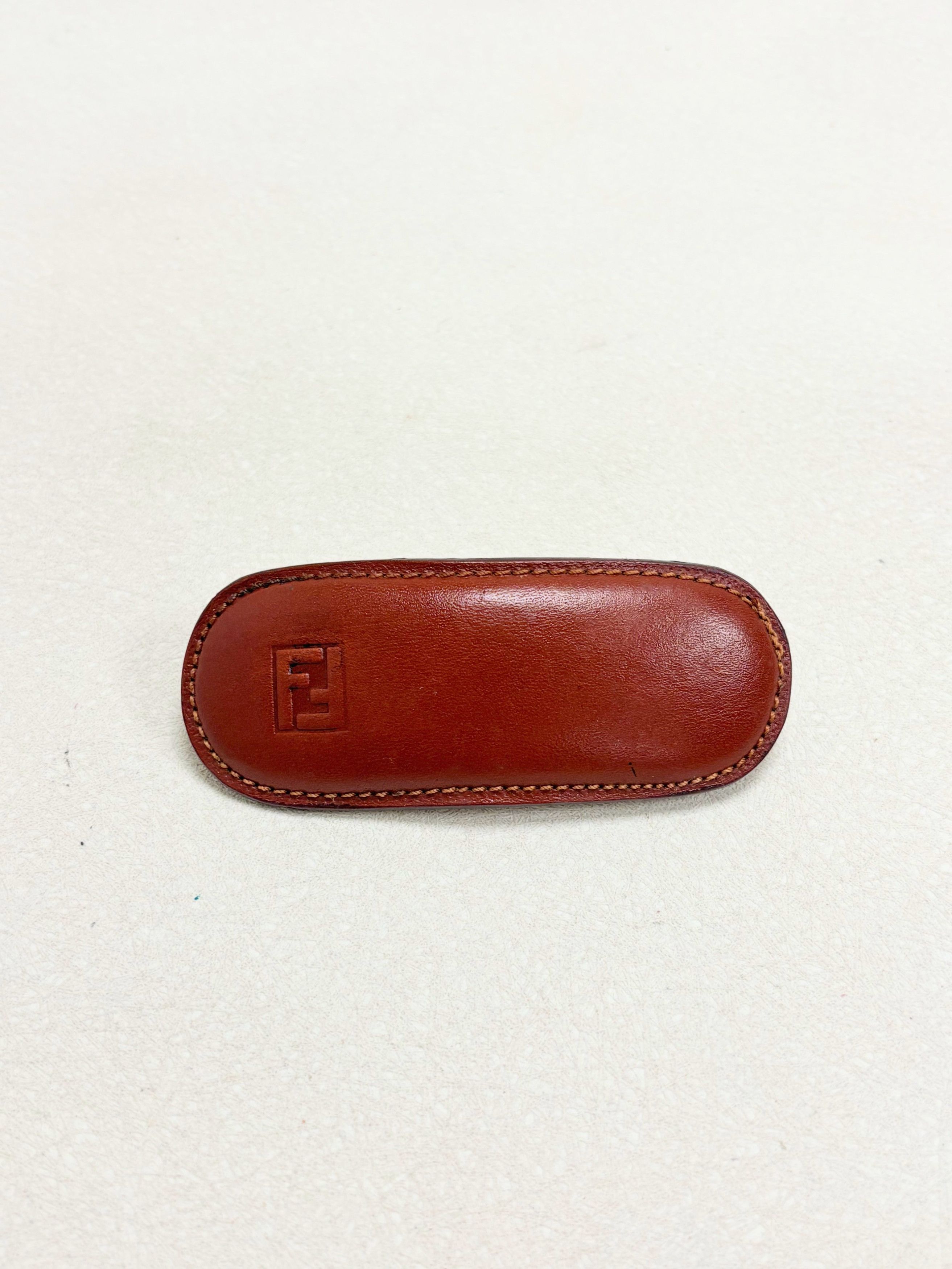 Fendi Barrette Cuir Size ONE SIZE - 1 Thumbnail