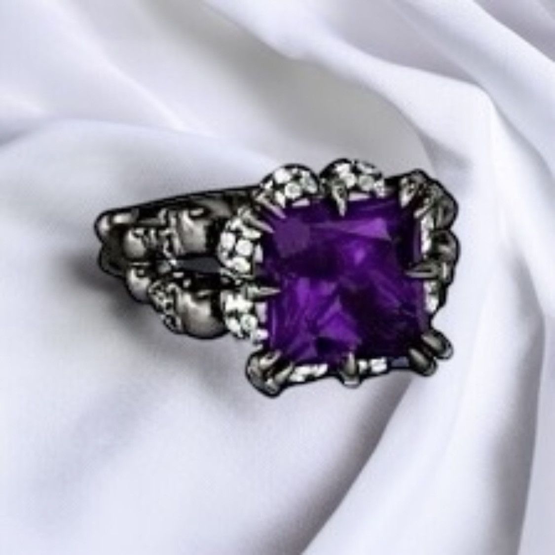 Other Gothic dark silver tone purple princess cut skull ring Size ONE SIZE - 1 Thumbnail