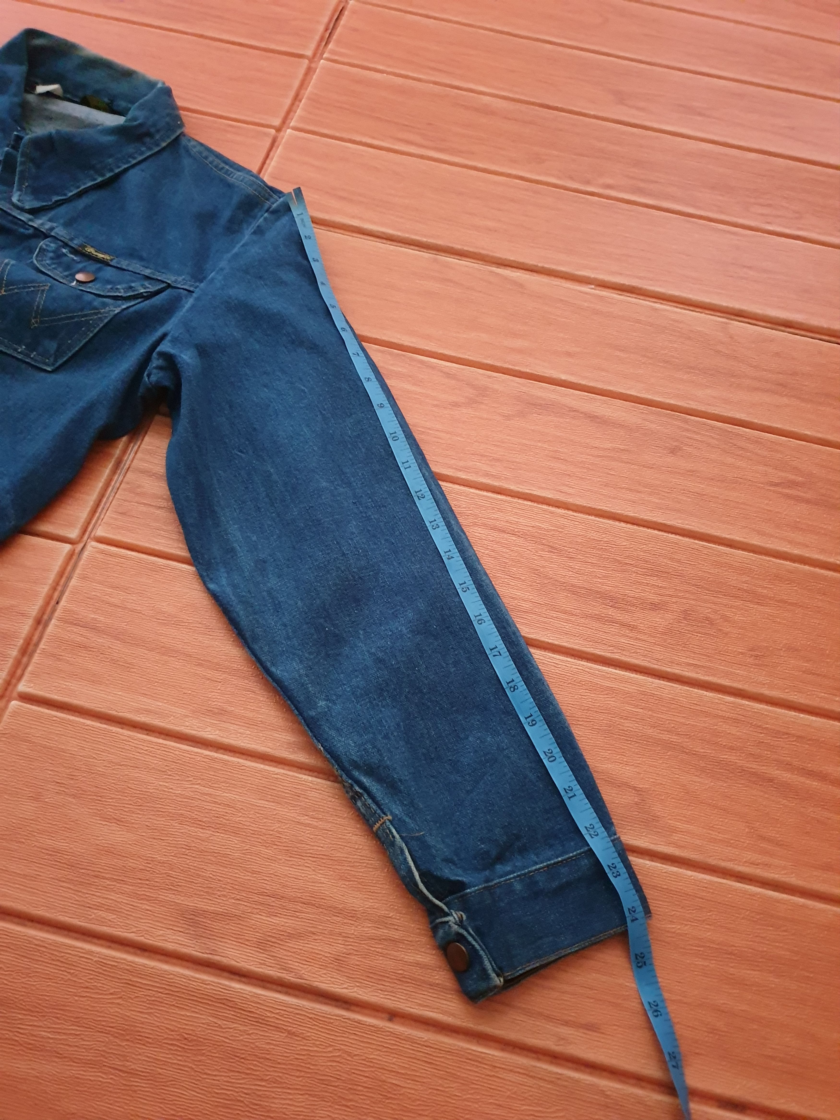 💥Vintage wrangler Made in USA denim jacket