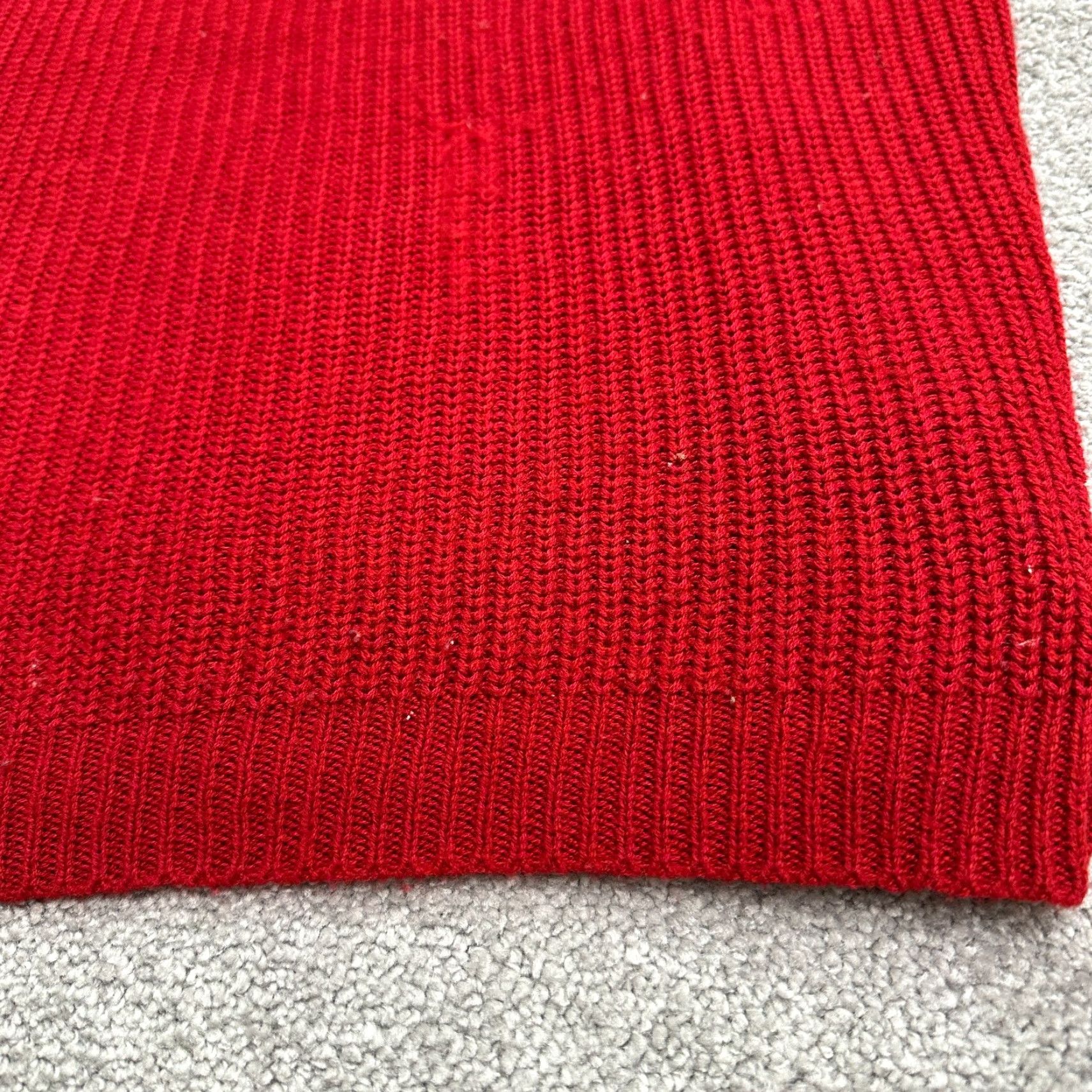 AQUA Aqua Sweater Womens Large Red Cold Shoulder Crew Neck Pullover Size L / US 10 / IT 46 - 6 Thumbnail