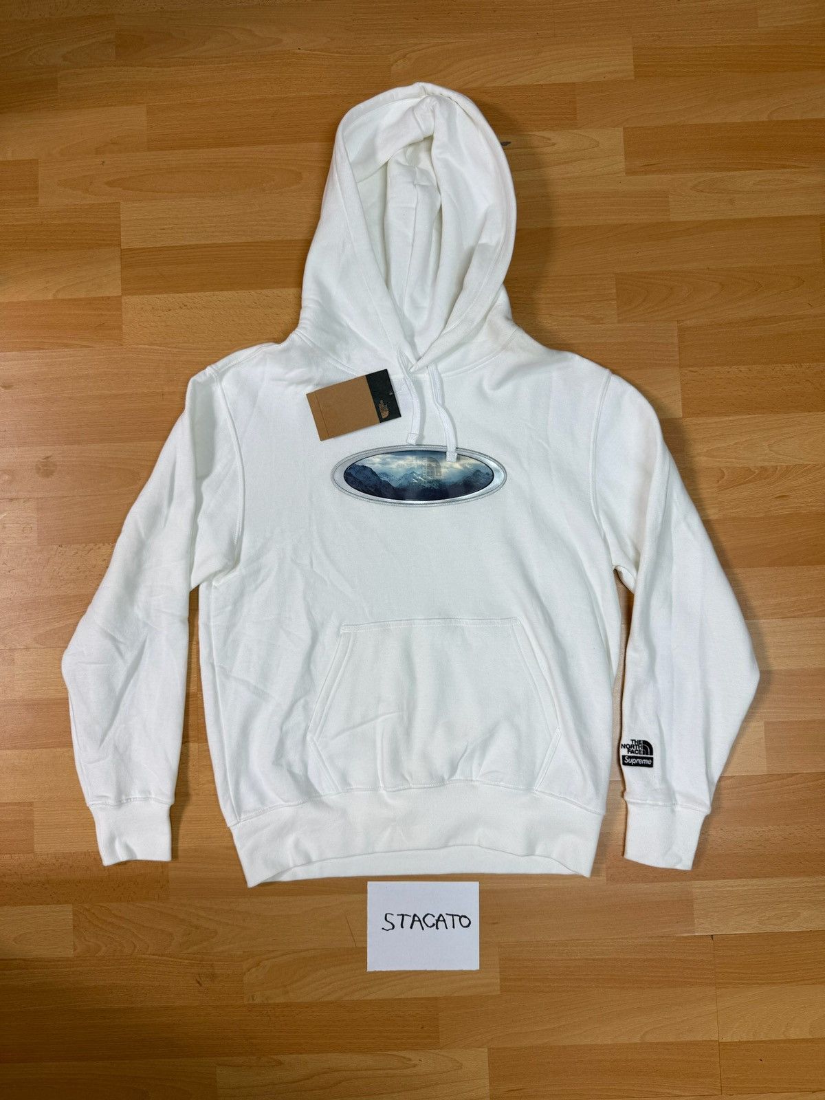 Supreme × The North Face Supreme x The North Face Lenticular Hoodie White Small FW21 Size US S / EU 44-46 / 1 - 1 Thumbnail