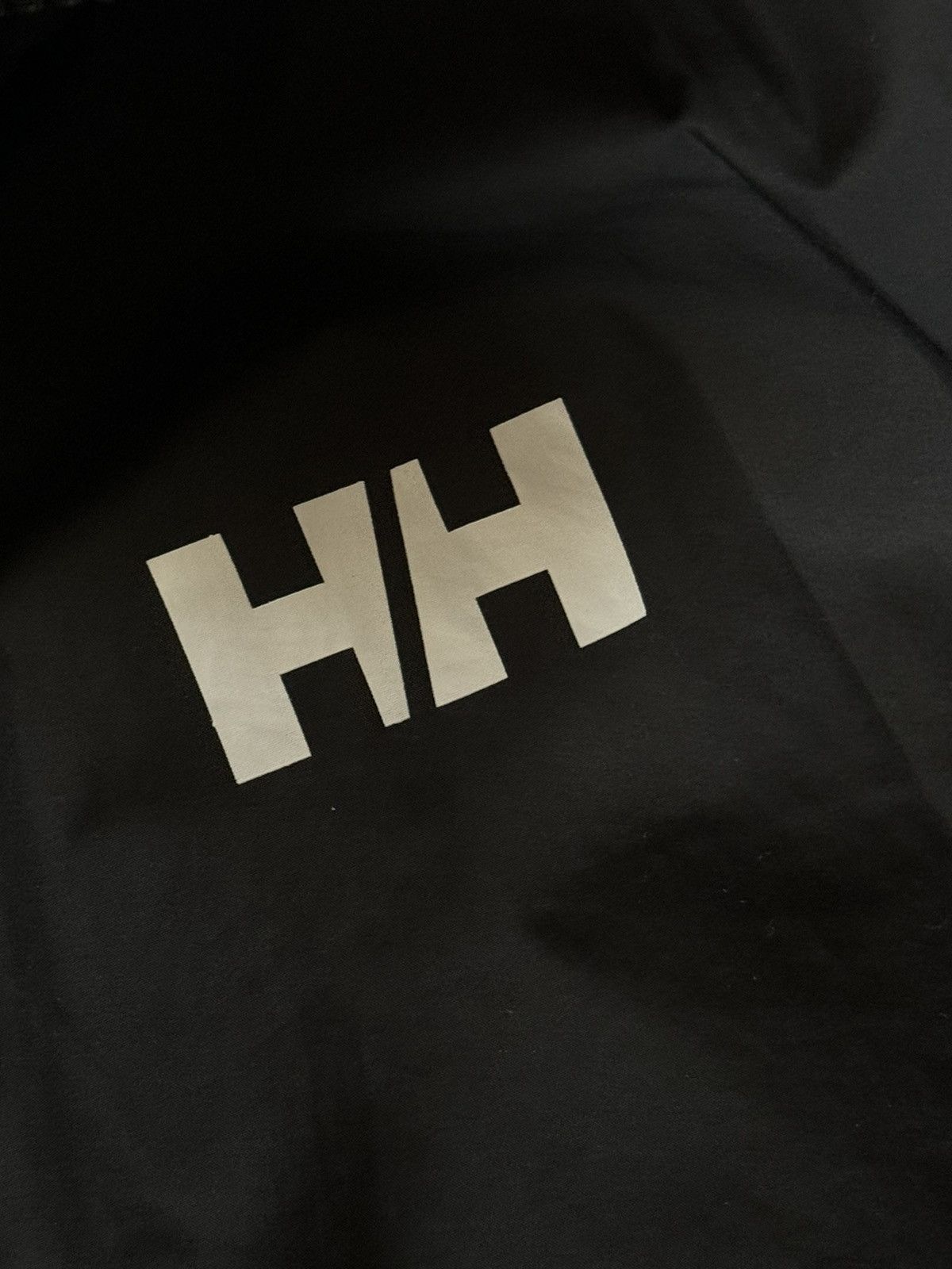 Helly Hansen Helly Hansen XL black zip jacket bomber primaloft lining Size US XL / EU 56 / 4 - 11 Thumbnail