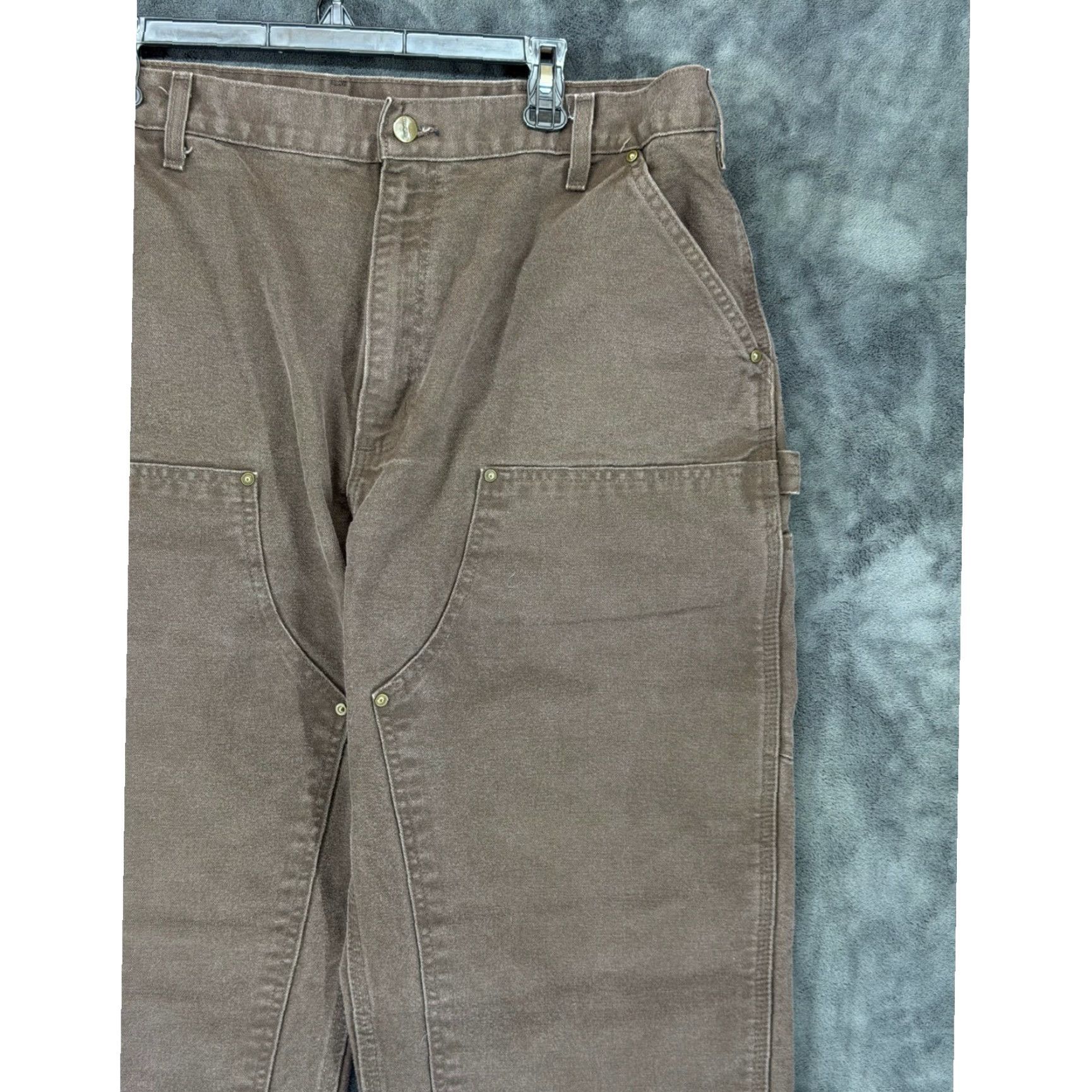Carhartt VINTAGE? No — Carhartt B136 DKB Double Front Work Pants Dark Brown Dungaree Fit Mens 40x32 Size US 40 / EU 56 - 3 Thumbnail
