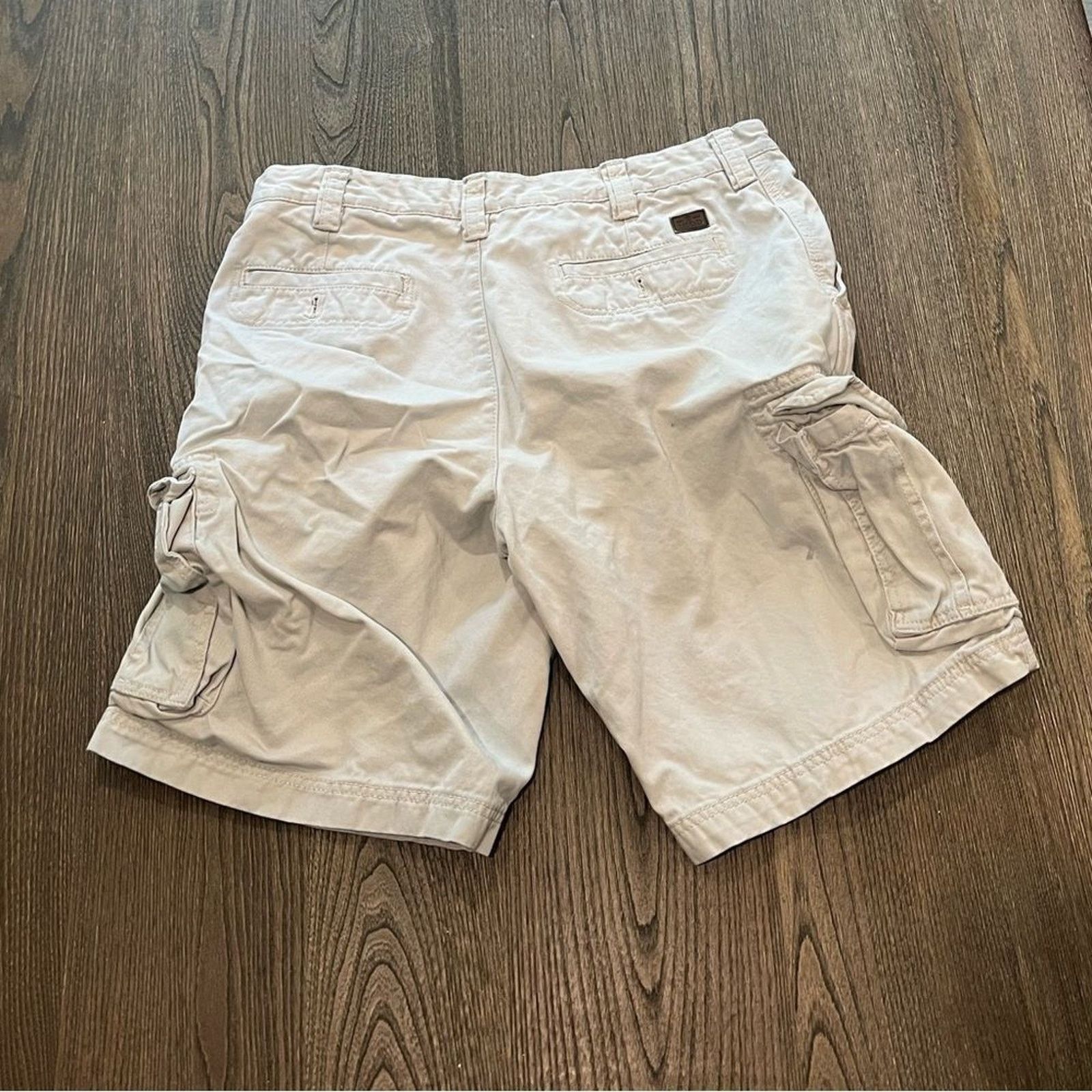 Izod IZOD Cotton Light Tan Khaki Cargo Shorts Size 34 Size US 34 / EU 50 - 5 Thumbnail