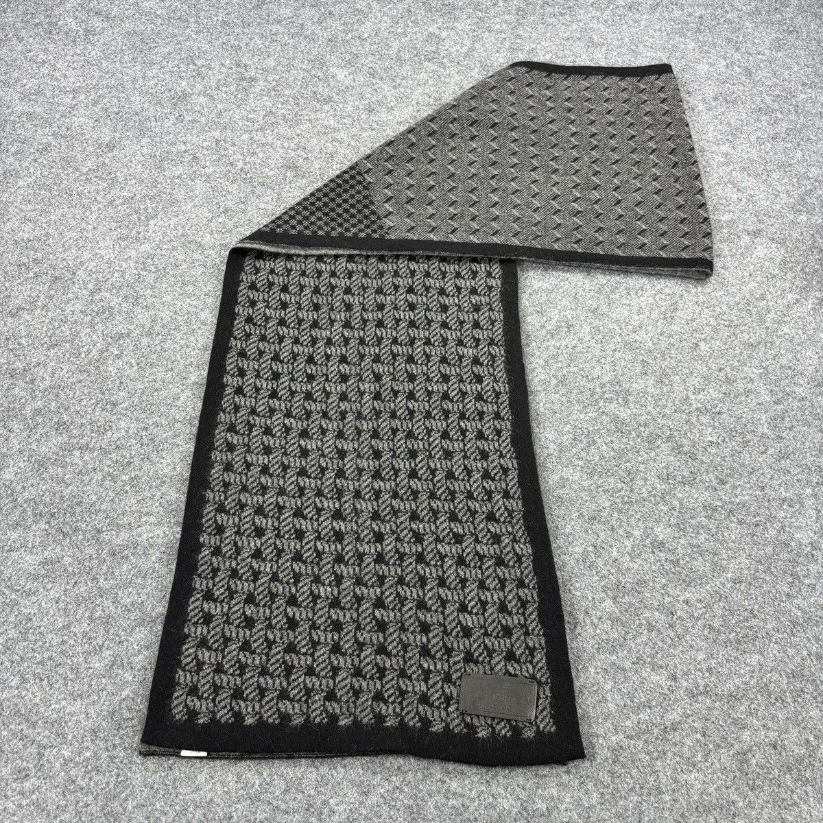 Louis Vuitton Louis Vuitton # D727 # Muffler # Neckwear Size ONE SIZE - 12 Thumbnail