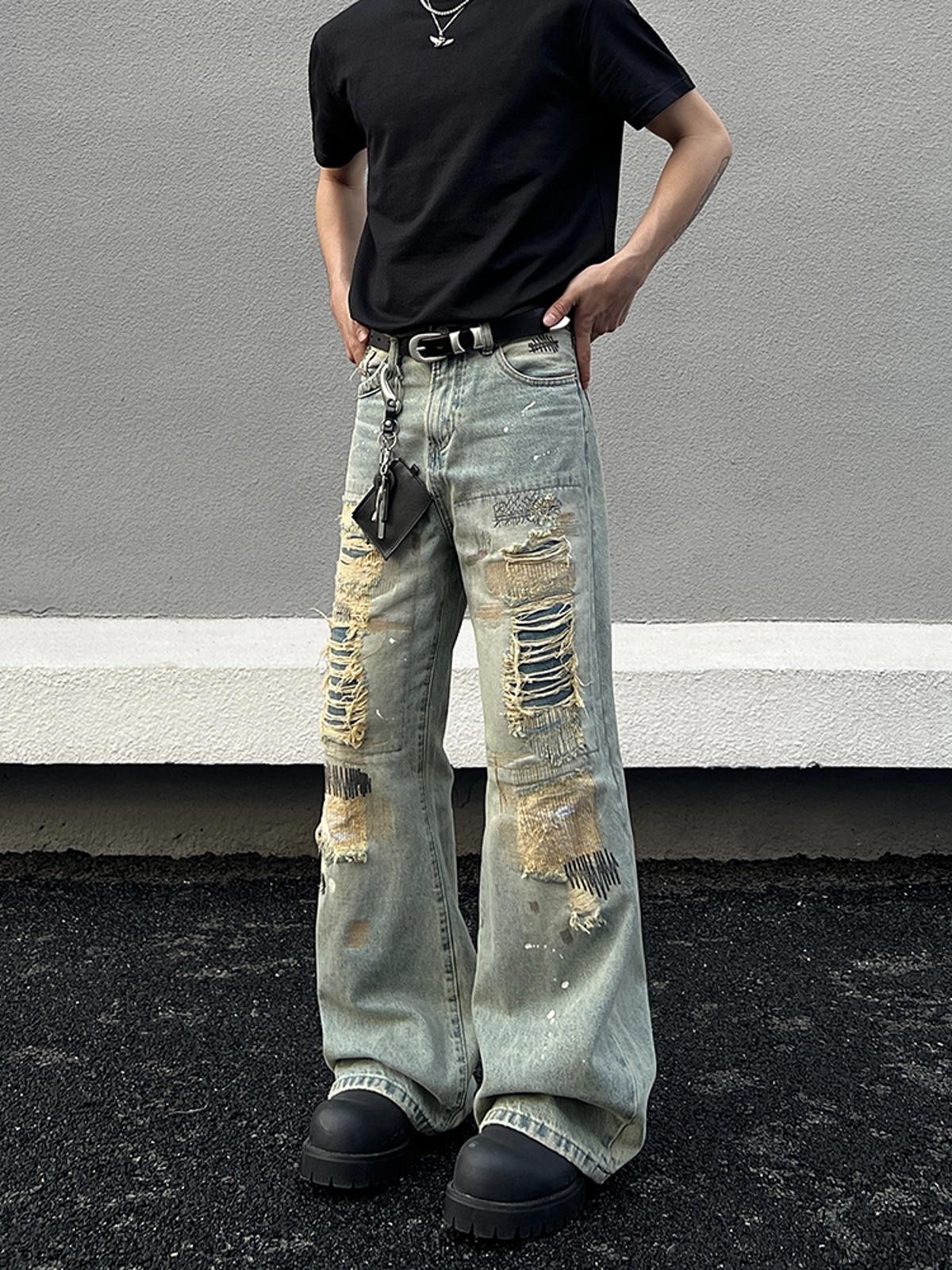 Vintage Ripped Distressed Light Blue Wide-Leg Jeans Size US 32 / EU 48 - 2 Thumbnail