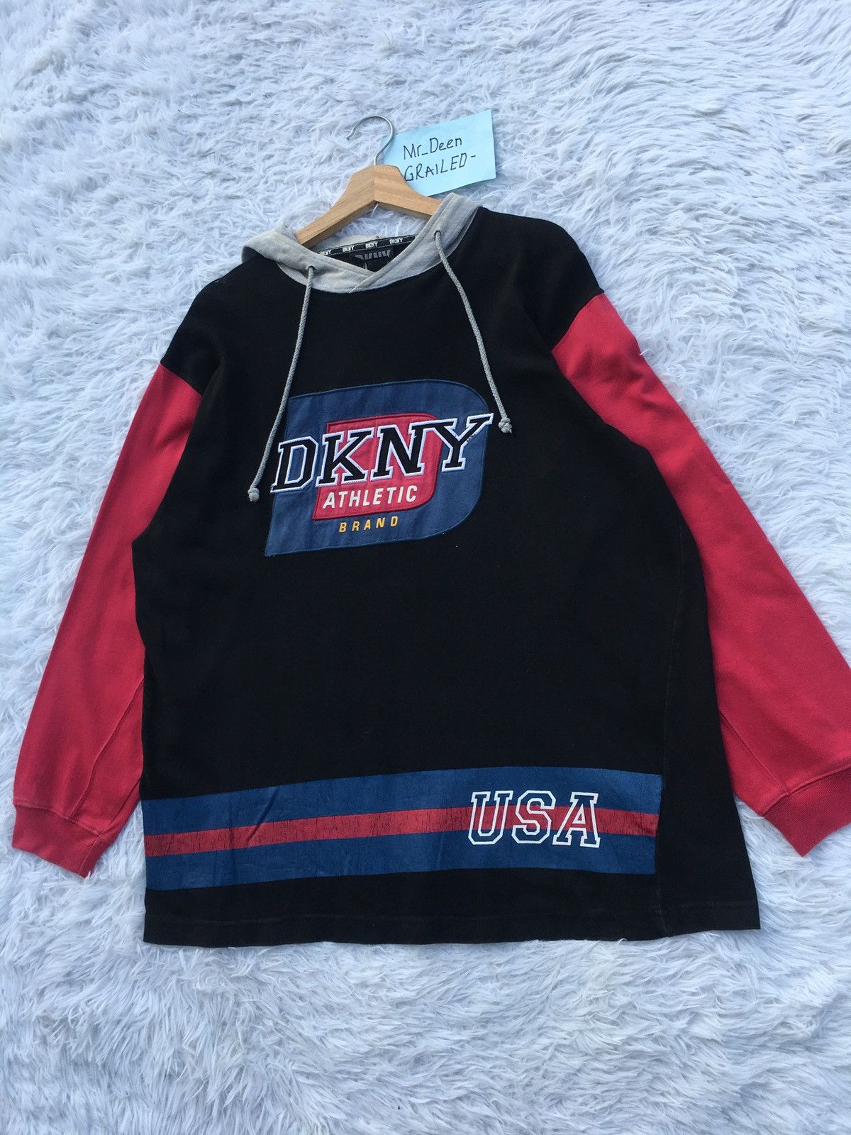 DKNY Vintage DKNY Big Logo Sweater Hoodie Size US M / EU 48-50 / 2 - 4 Thumbnail