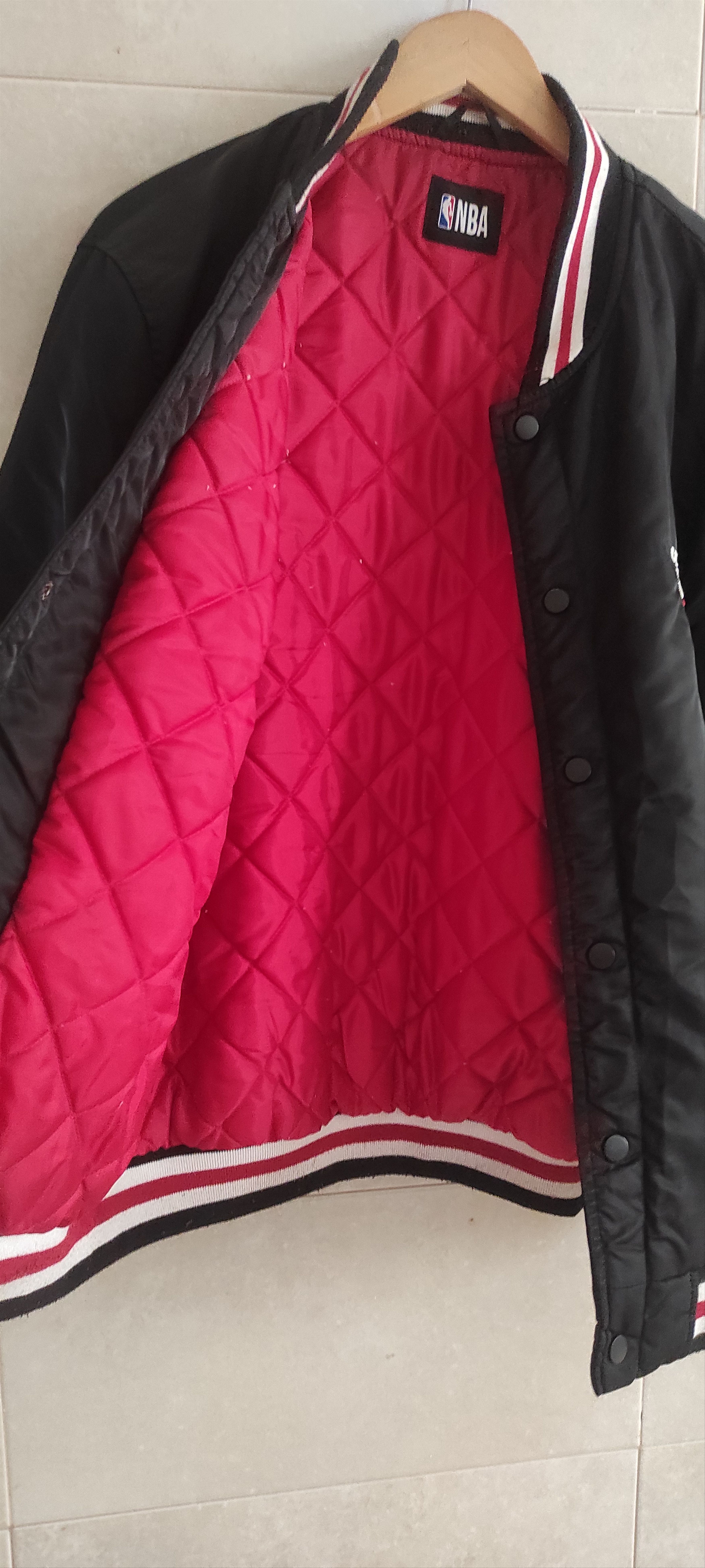NBA Chicago Bulls NBA Lavine # 8 Primark Bomber Jacket Size XL Size US XL / EU 56 / 4 - 11 Thumbnail