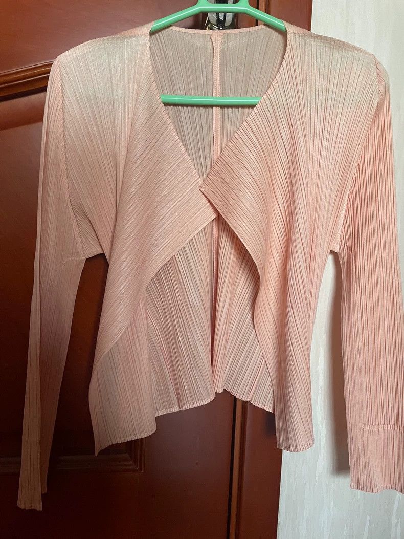 Issey Miyake Issey Miyake Pink pleated cardigan Size L / US 10 / IT 46 - 3 Thumbnail