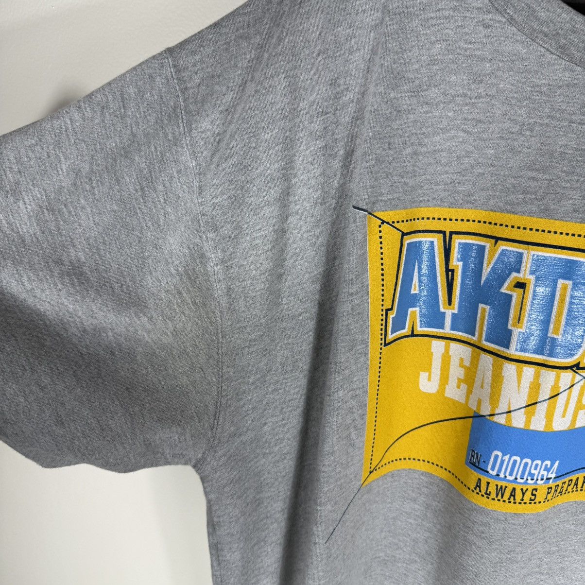 Akademiks Akademiks Mens Graphic Tee Jeanious Camp Logo Made In Usa Size US XXL / EU 58 / 5 - 4 Thumbnail