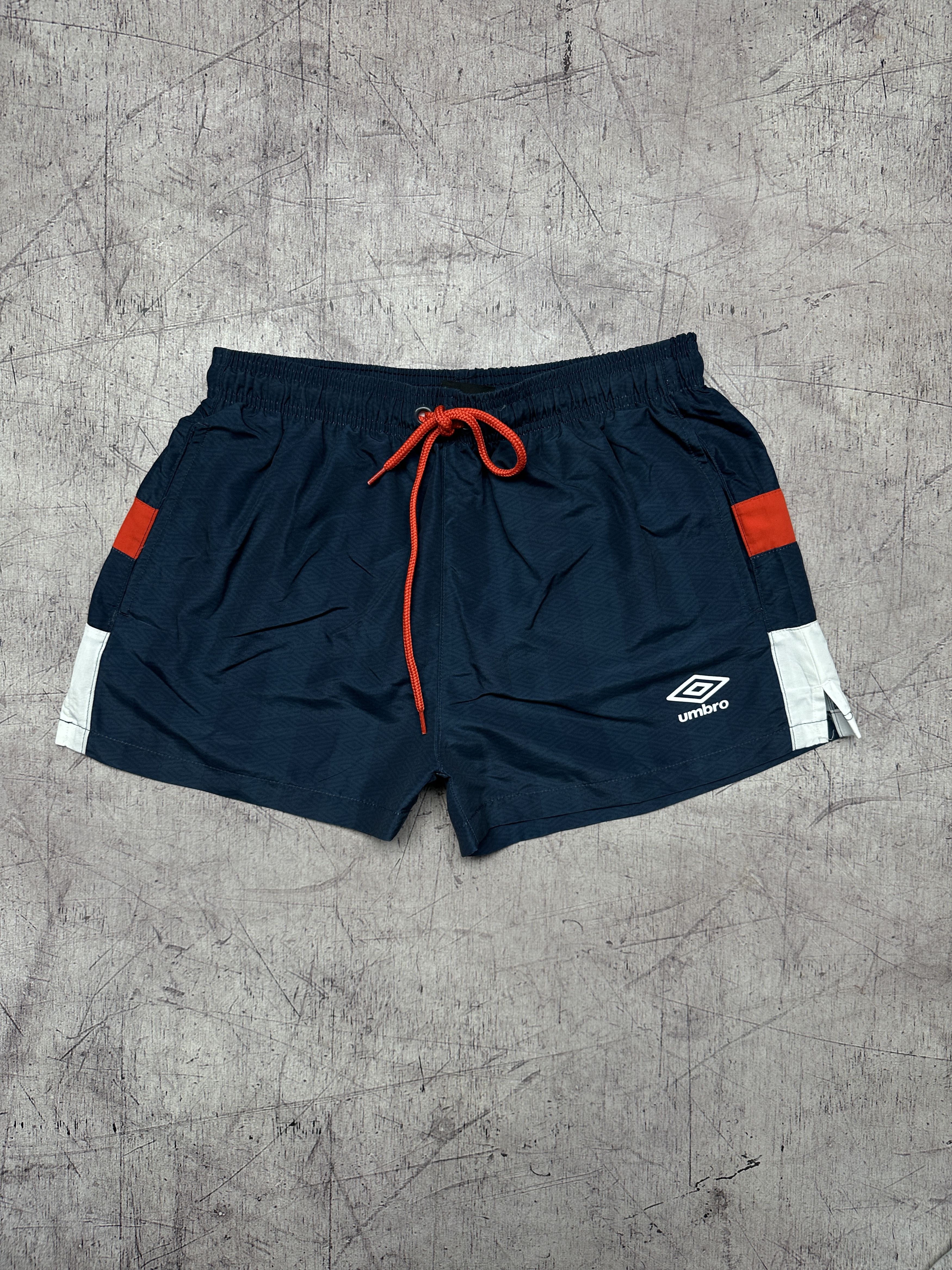 Umbro Umbro Mens Nylon Shorts Size US 30 / EU 46 - 1 Thumbnail