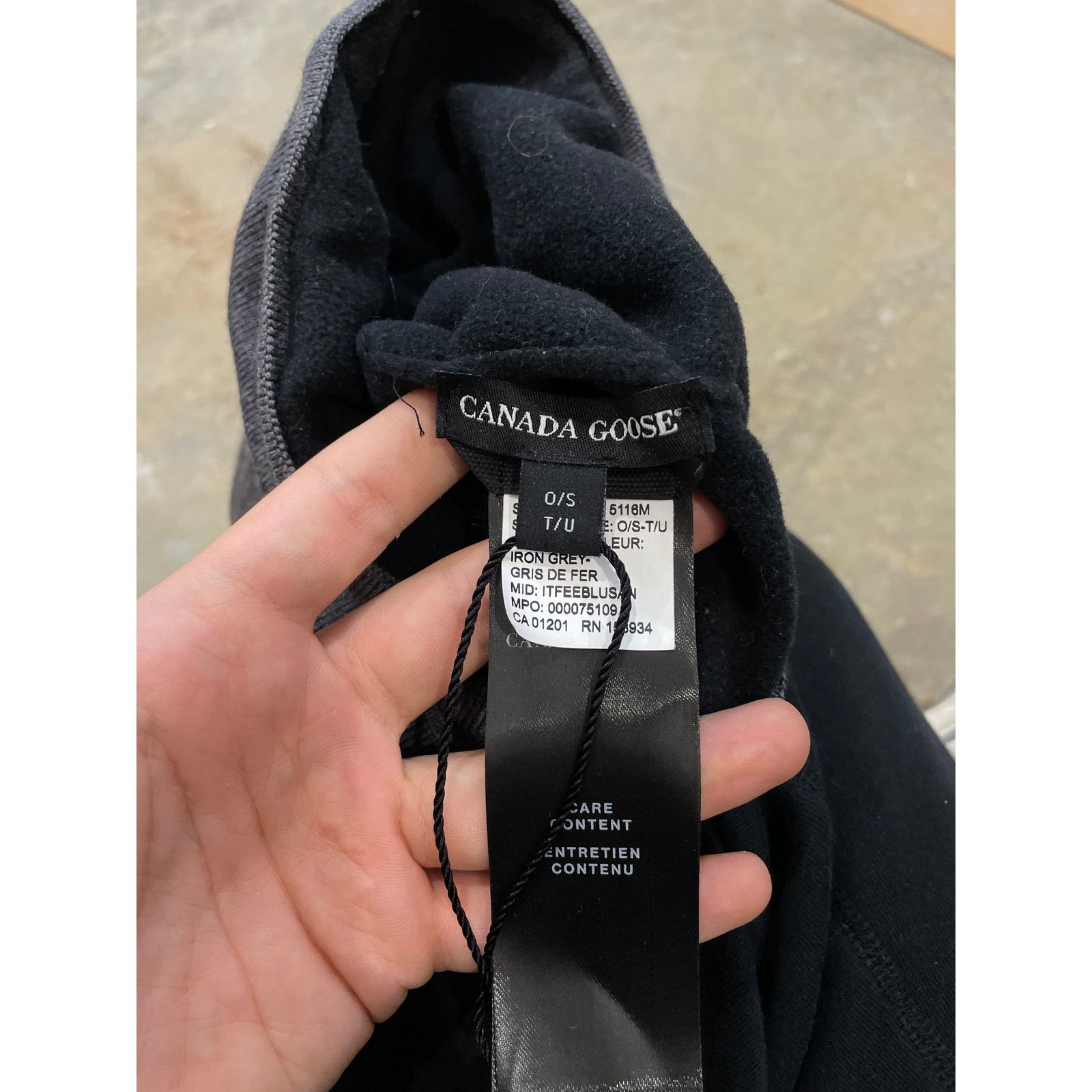 Canada Goose Canada goose Beanie Grey OS New Size ONE SIZE - 2 Thumbnail