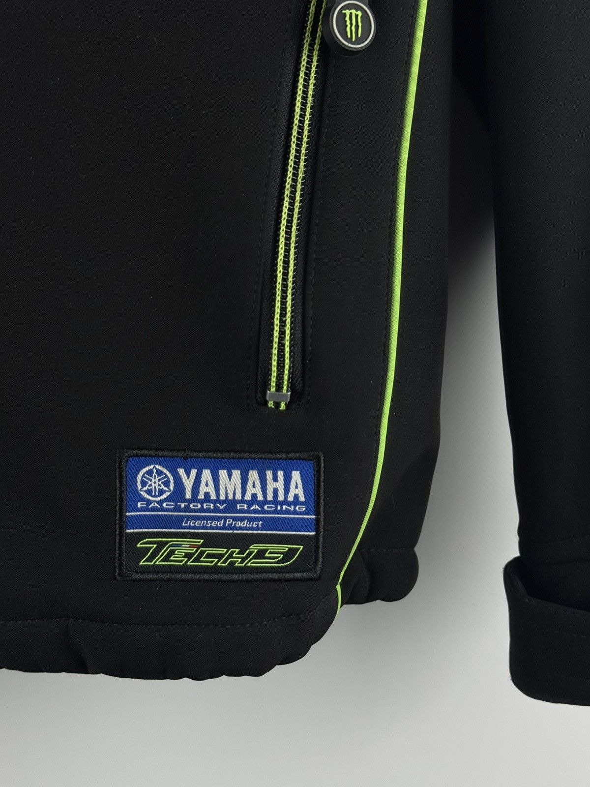 Fox Racing Monster Energy Yamaha Tech3 Softshell Racing Jacket Black Size US S / EU 44-46 / 1 - 8 Thumbnail