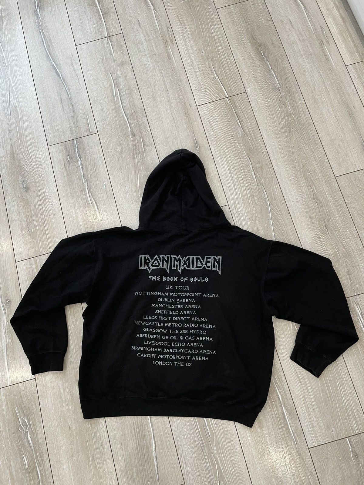 Iron Maiden × Vintage Vintage Iron Maiden hoodie The Book of Souls UK tour Y2K Size US XL / EU 56 / 4 - 5 Thumbnail