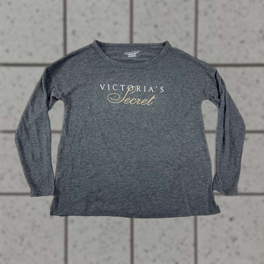 Victoria's Secret Victoria’s Secret Shirt Long Sleeve Grey S Women Round Neck Cotton Basic Small Size S / US 4 / IT 40 - 1 Thumbnail