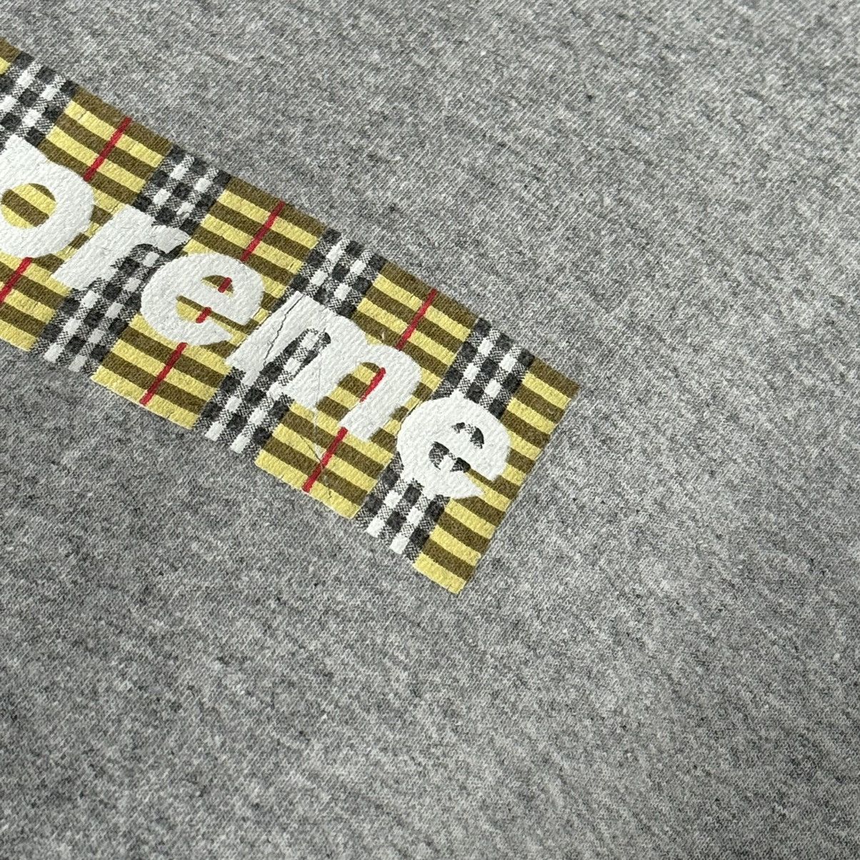 Supreme × Vintage 1997 Supreme Burberry Box Logo Tee OG Size US L / EU 52-54 / 3 - 4 Thumbnail