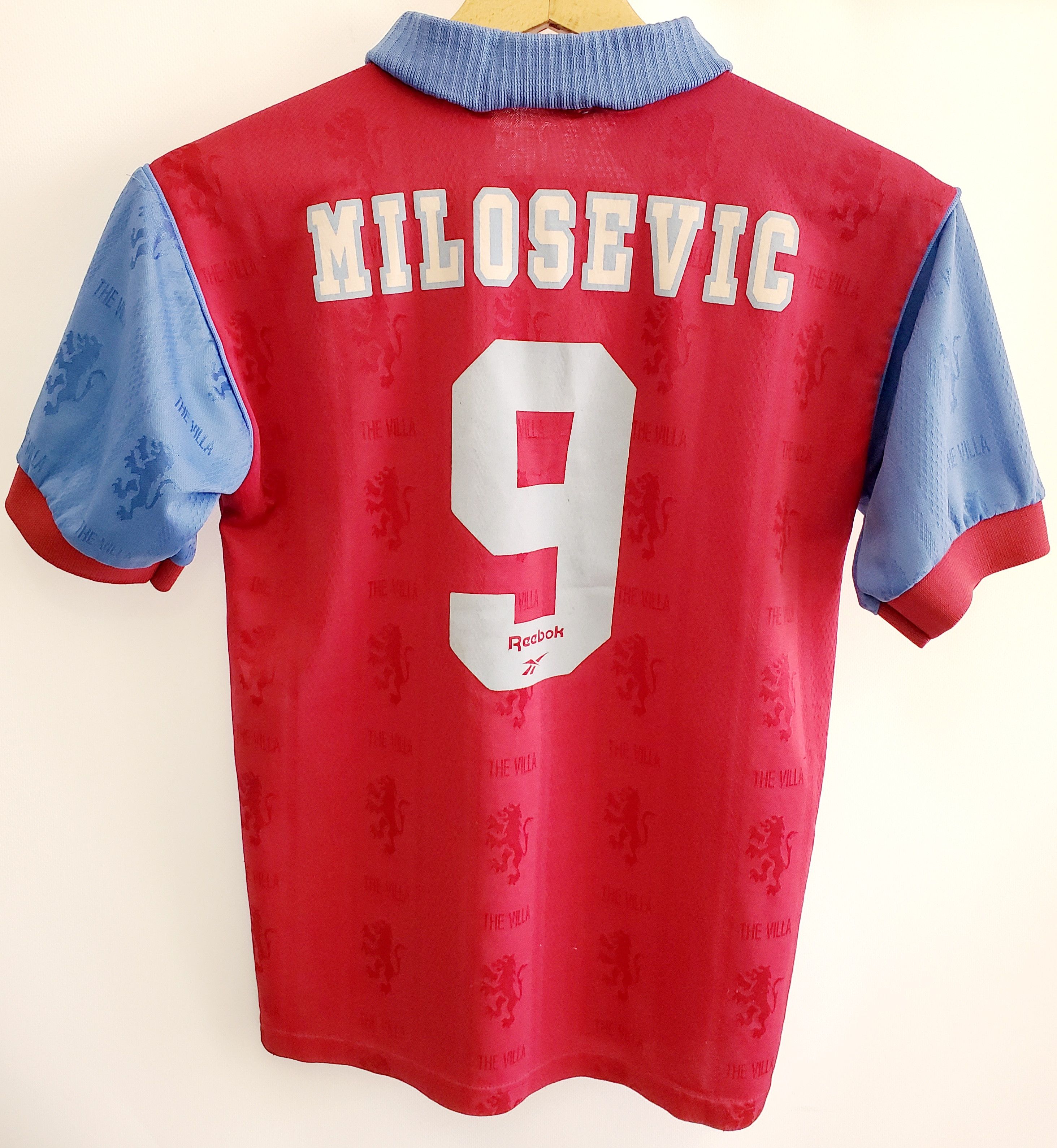 Reebok × Vintage ASTON VILLA 1995/1997 HOME #9 milosevic jersey Boys 30/32 Size US XXS / EU 40 - 2 Thumbnail